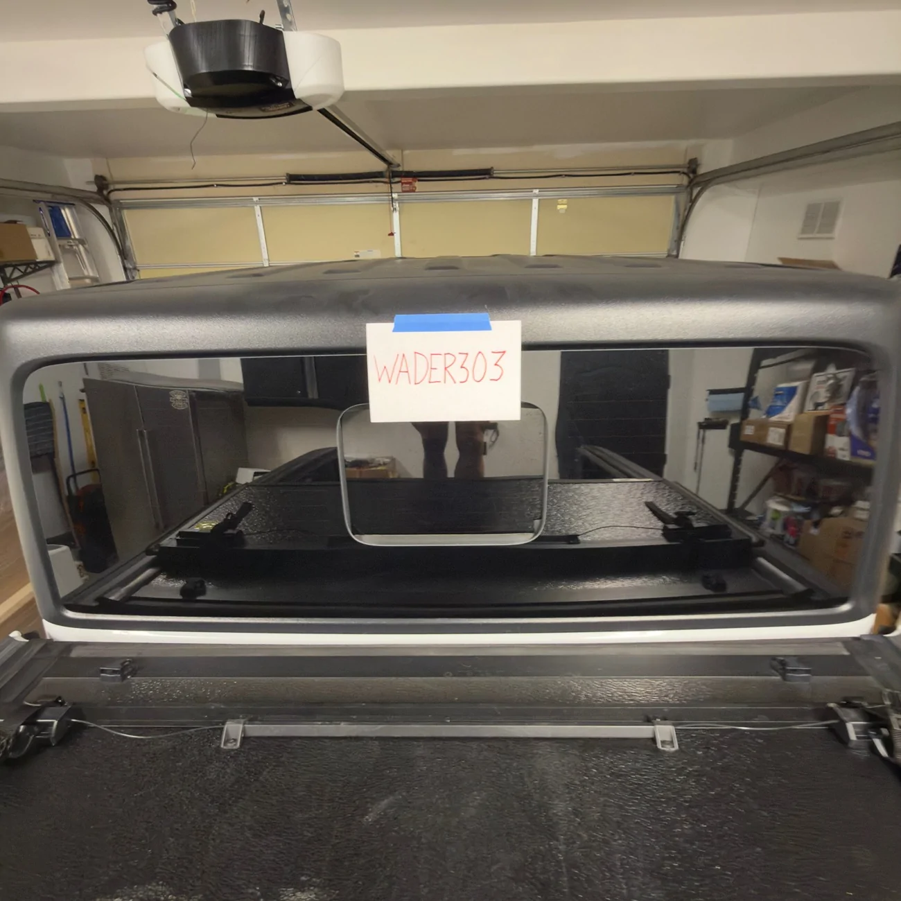 Jeep Gladiator FACTORY HARDTOP (ALL 3 SECTIONS) W/ SOUND MAT & HEADLINER IMG_2040