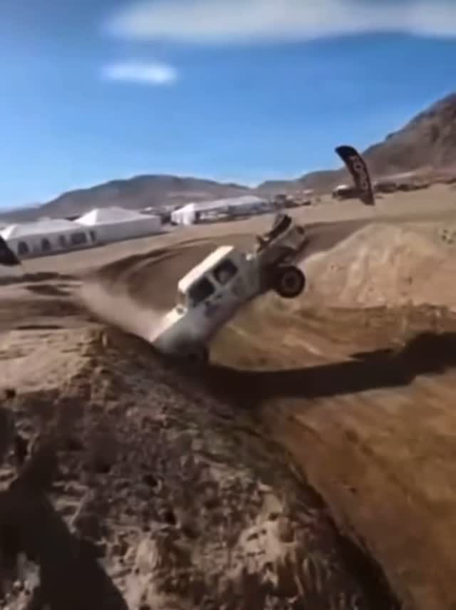 Jeep Gladiator Ever been towed? id=0&_nc_zt=23&_nc_ht=scontent-phl2-1.cdninstagram