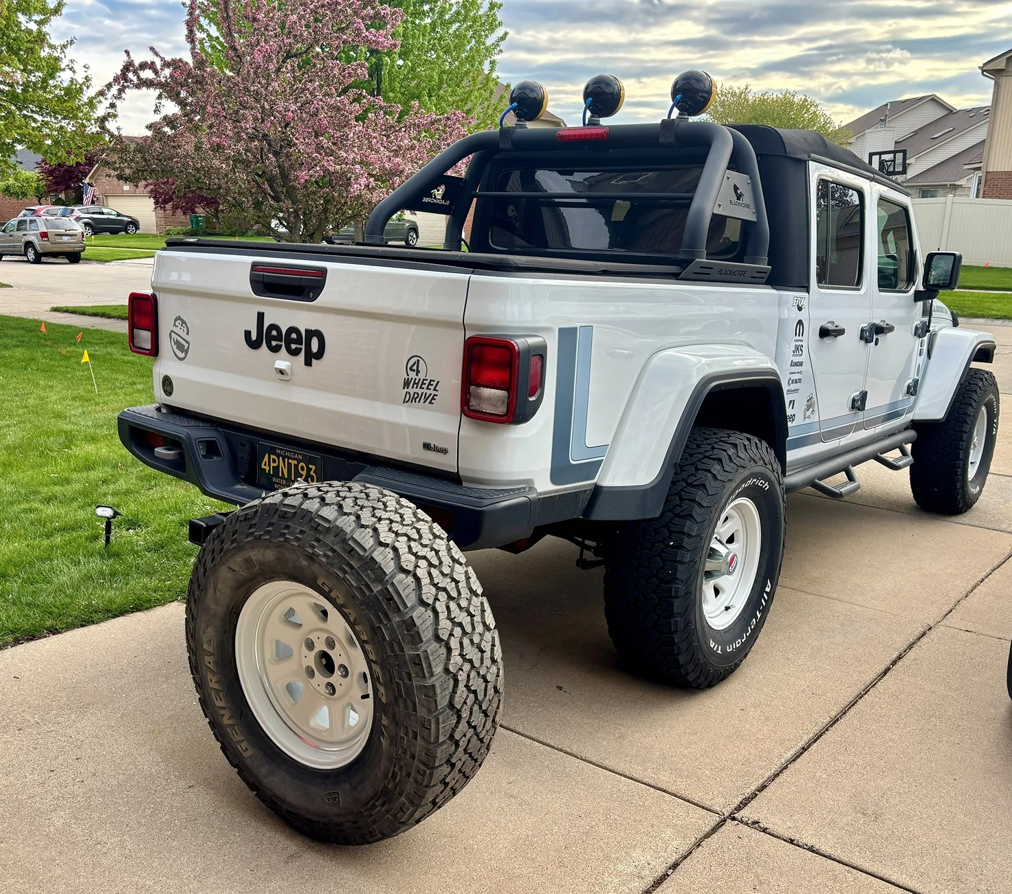 Jeep Gladiator Wilco Hitchgate drop update Test fit_down position