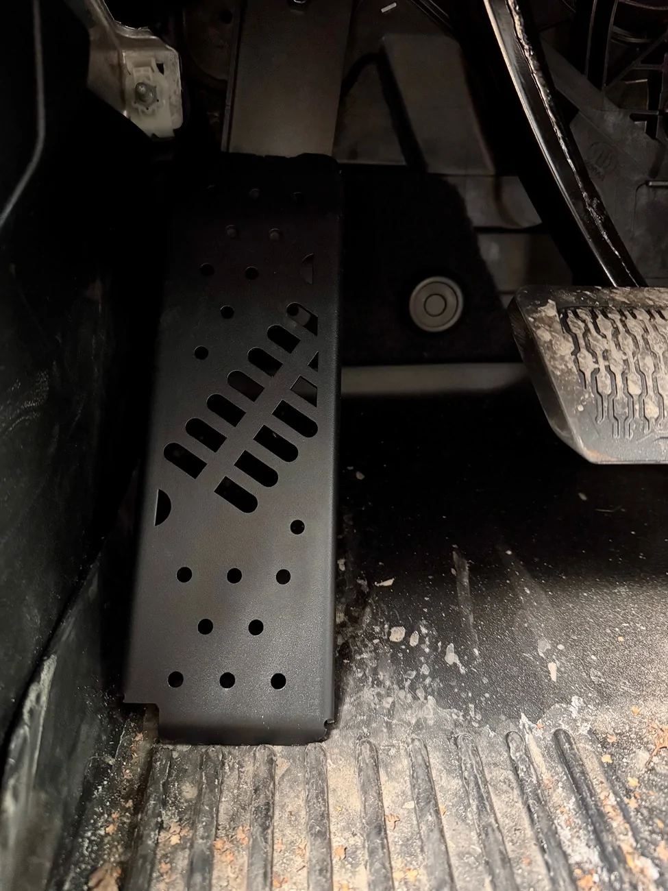 Jeep Gladiator Dead Pedal Installation Help IMG_9448