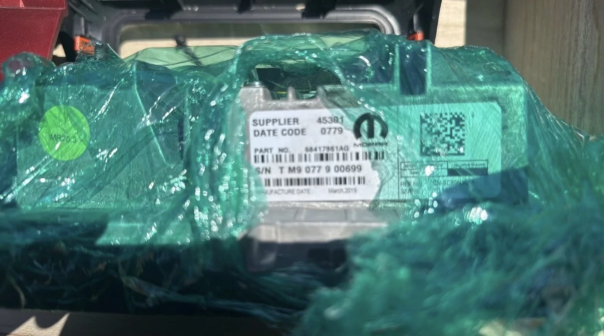 Jeep Gladiator WTB 8.4 inch uconnect IMG_1081