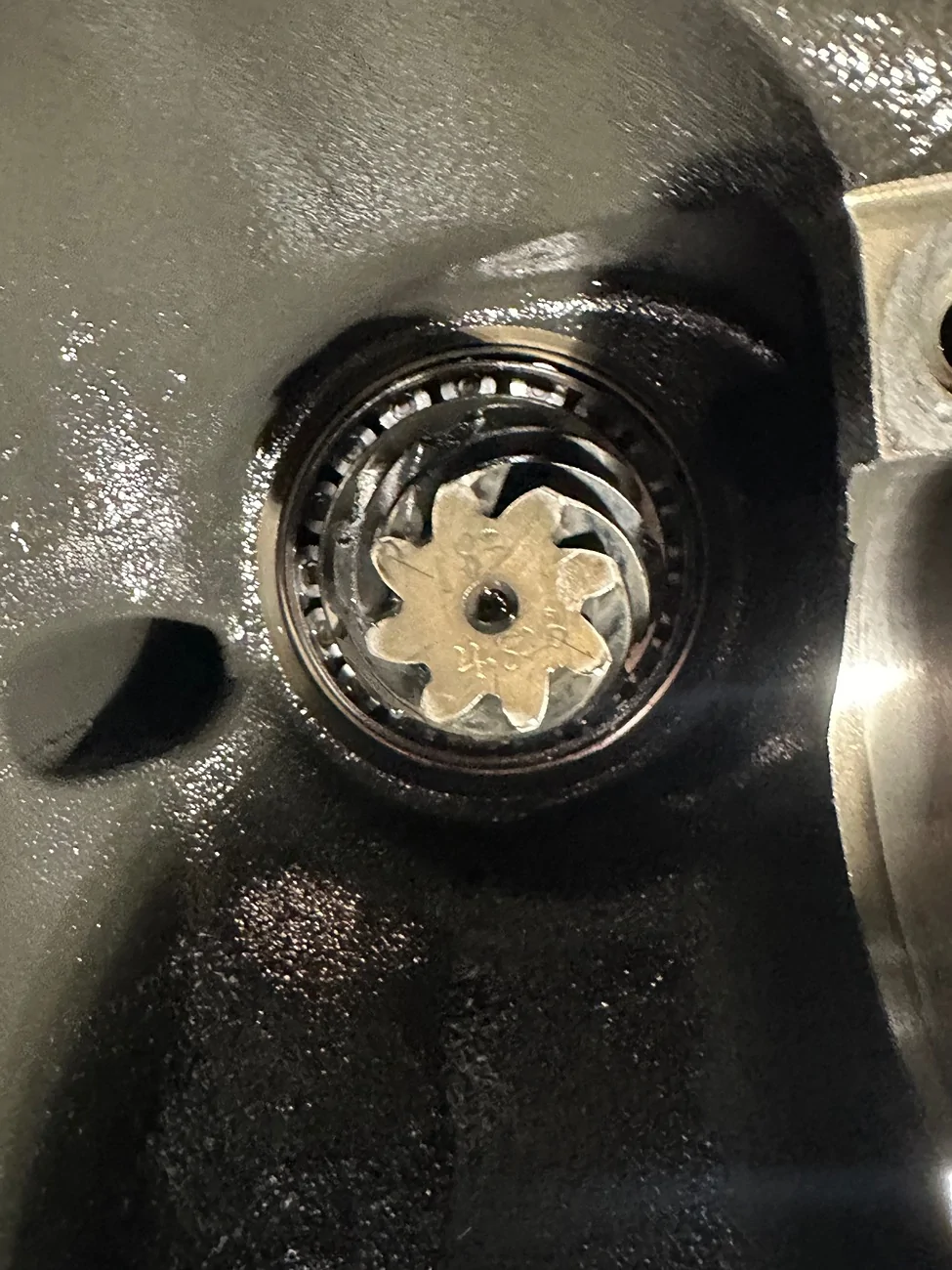 Jeep Gladiator Metal shaving in rear transfer case @ 86K mile fluid change IMG_2852
