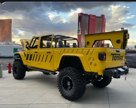 Jeep Gladiator Tonka Jeep Gladiator 1000025779