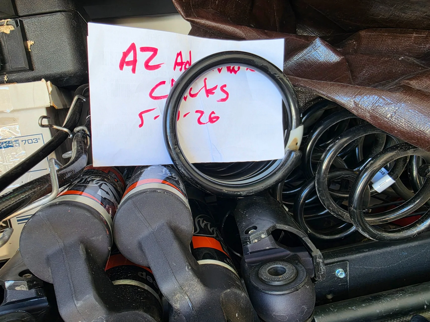 Jeep Gladiator OEM Mojave X Shocks less than 50mi 20260510_113322