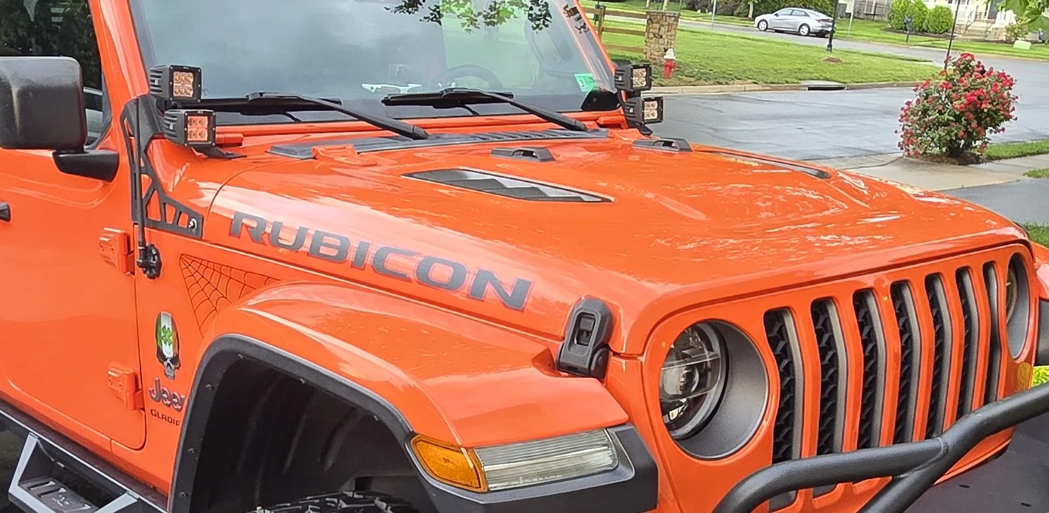 Jeep Gladiator 2020 Jeep Gladiator Rubicon with 45k miles - $39k 9