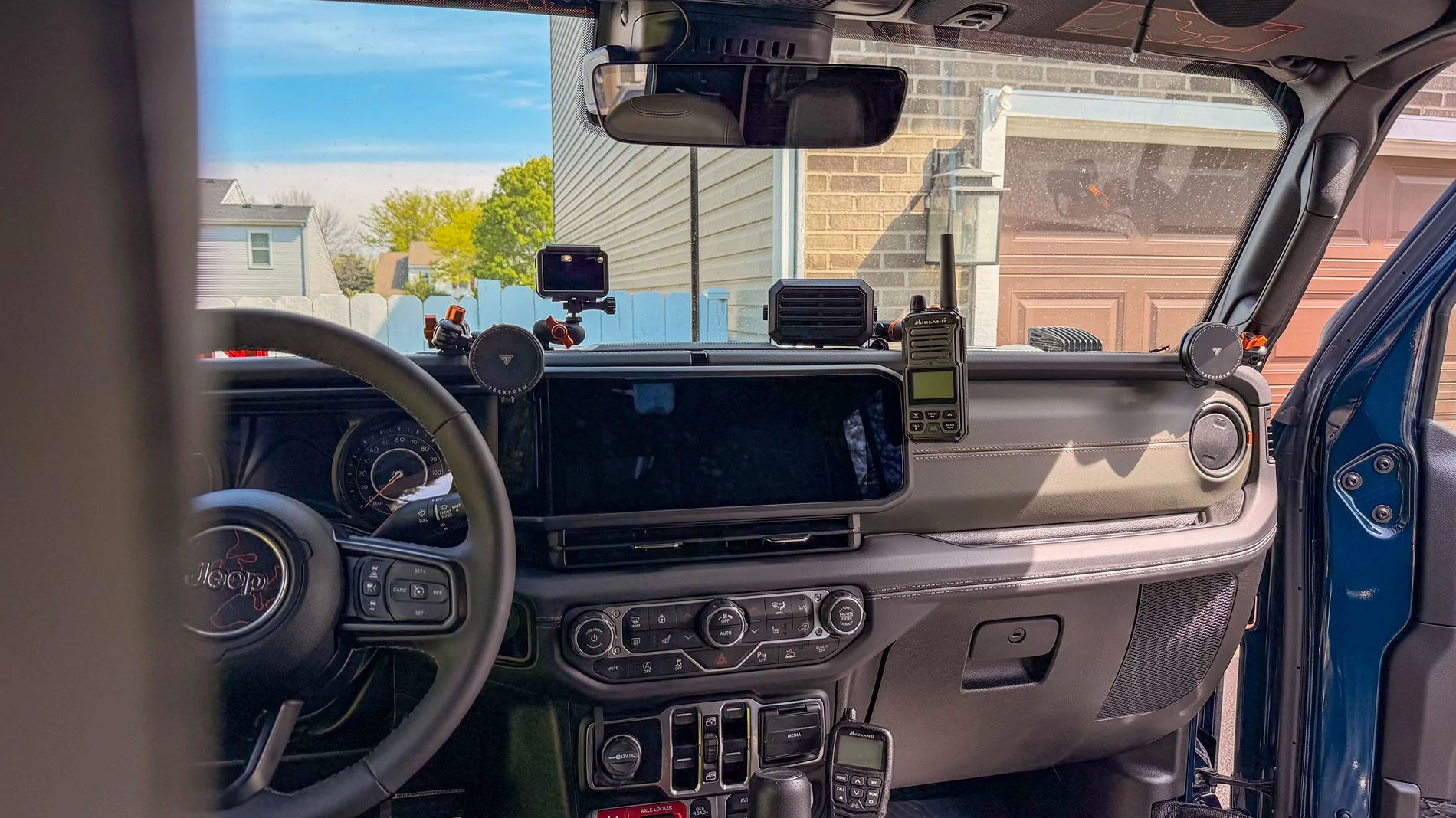 Jeep Gladiator Phone/GoPro/GPS Mount IMG_3471