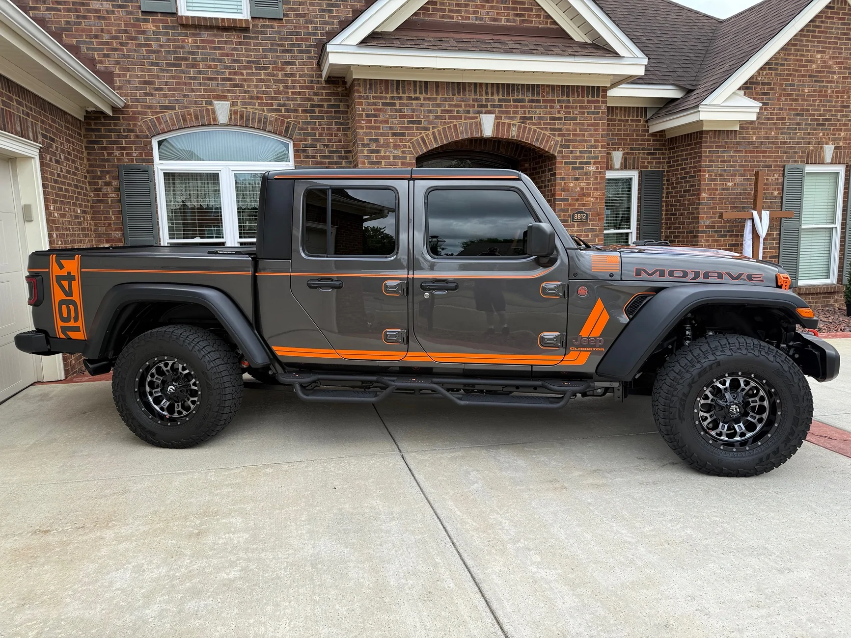 Jeep Gladiator A little bling for the new Mojave X IMG_2315