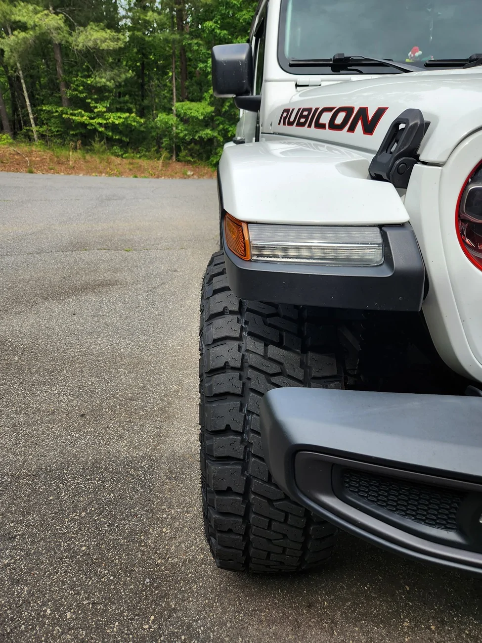 Jeep Gladiator Joined the Retro Wheel Club with my '22 Rubicon. 20260508_161705