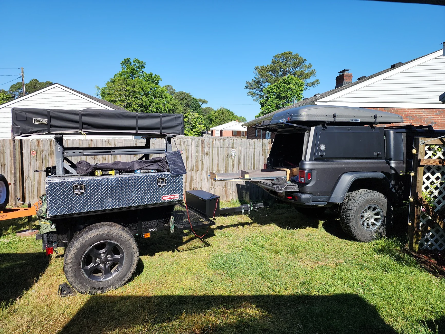 Jeep Gladiator Tent Trailer for weekend adventures 1c802c9b-edc1-4ba1-ab9e-226725d1b823