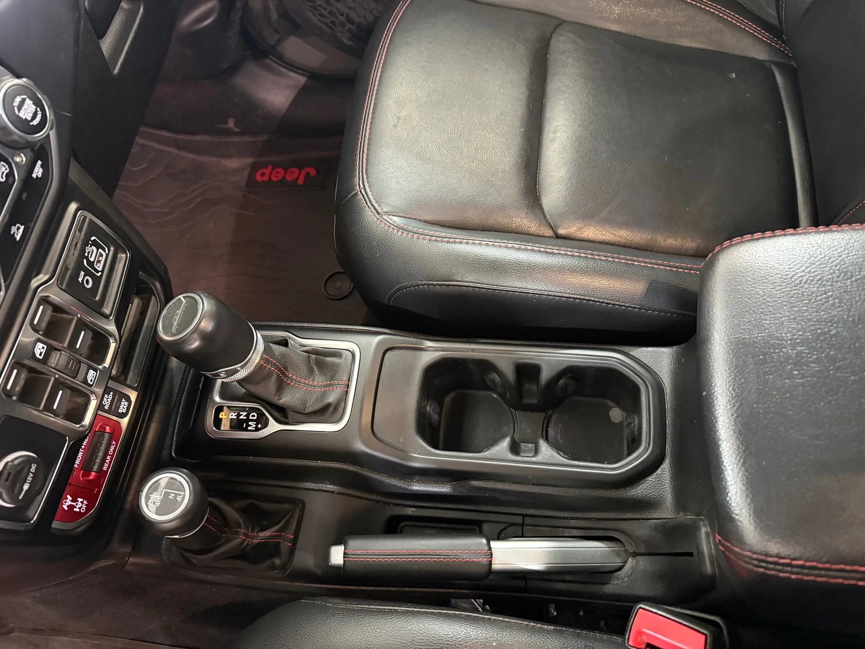 Jeep Gladiator 2020 Gladiator Rubicon. 1 Owner 48k miles IMG_3621