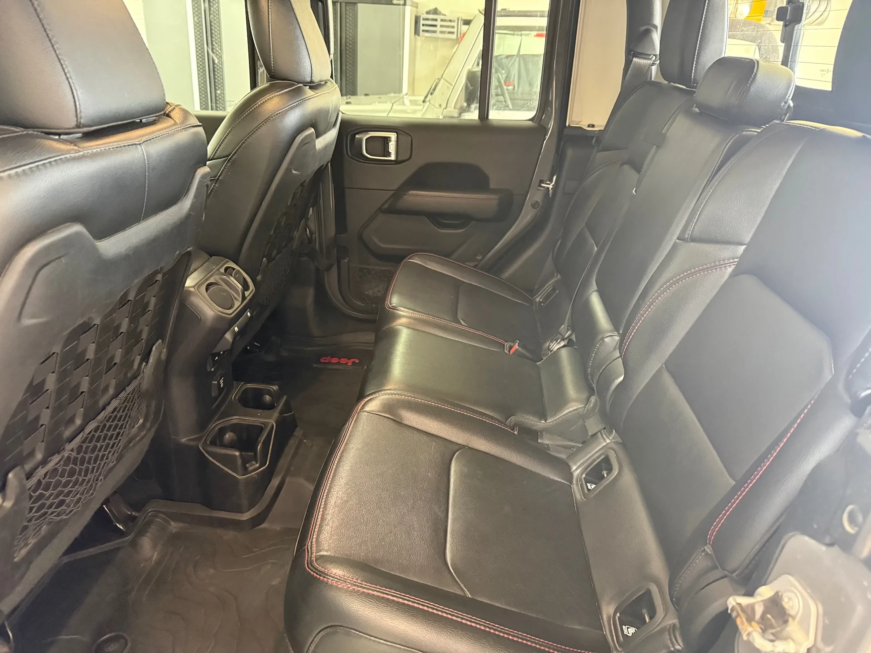 Jeep Gladiator 2020 Gladiator Rubicon. 1 Owner 48k miles IMG_3624