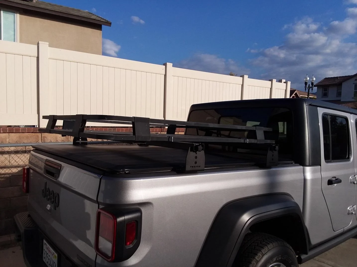 Jeep Gladiator Made my own half-rack 20191122_151134
