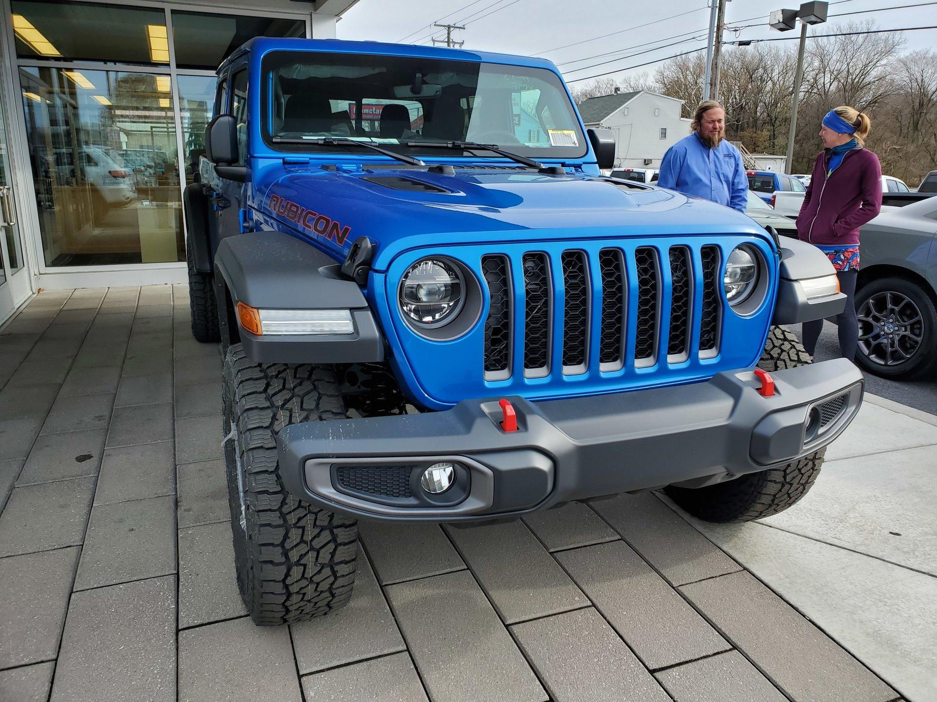 Jeep Gladiator HYDRO BLUE PEARL Gladiator JT Club 20191123_130431