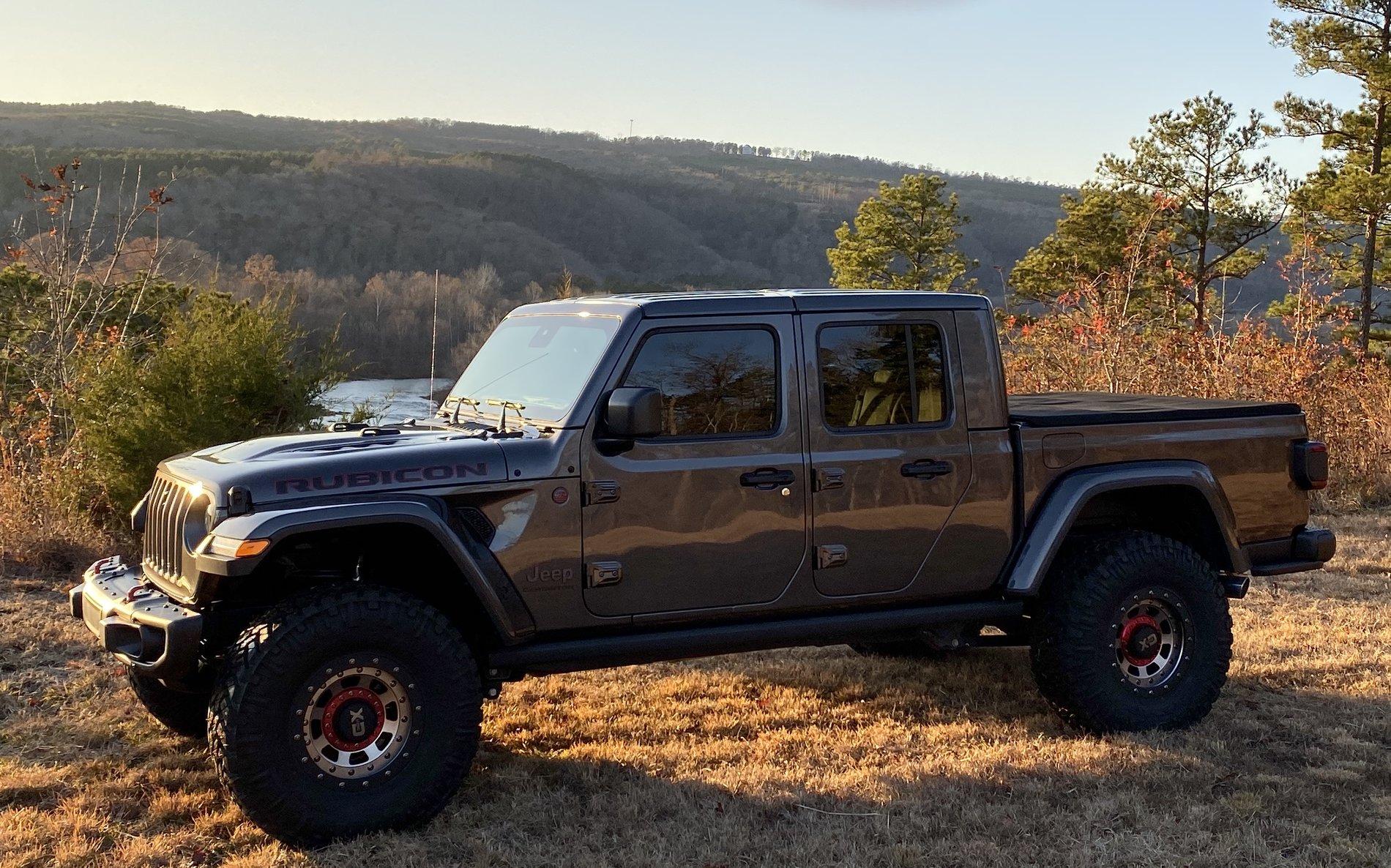Jeep Gladiator Granite Crystal Hellcat Gladiator Conversion IMG_2062.JPG