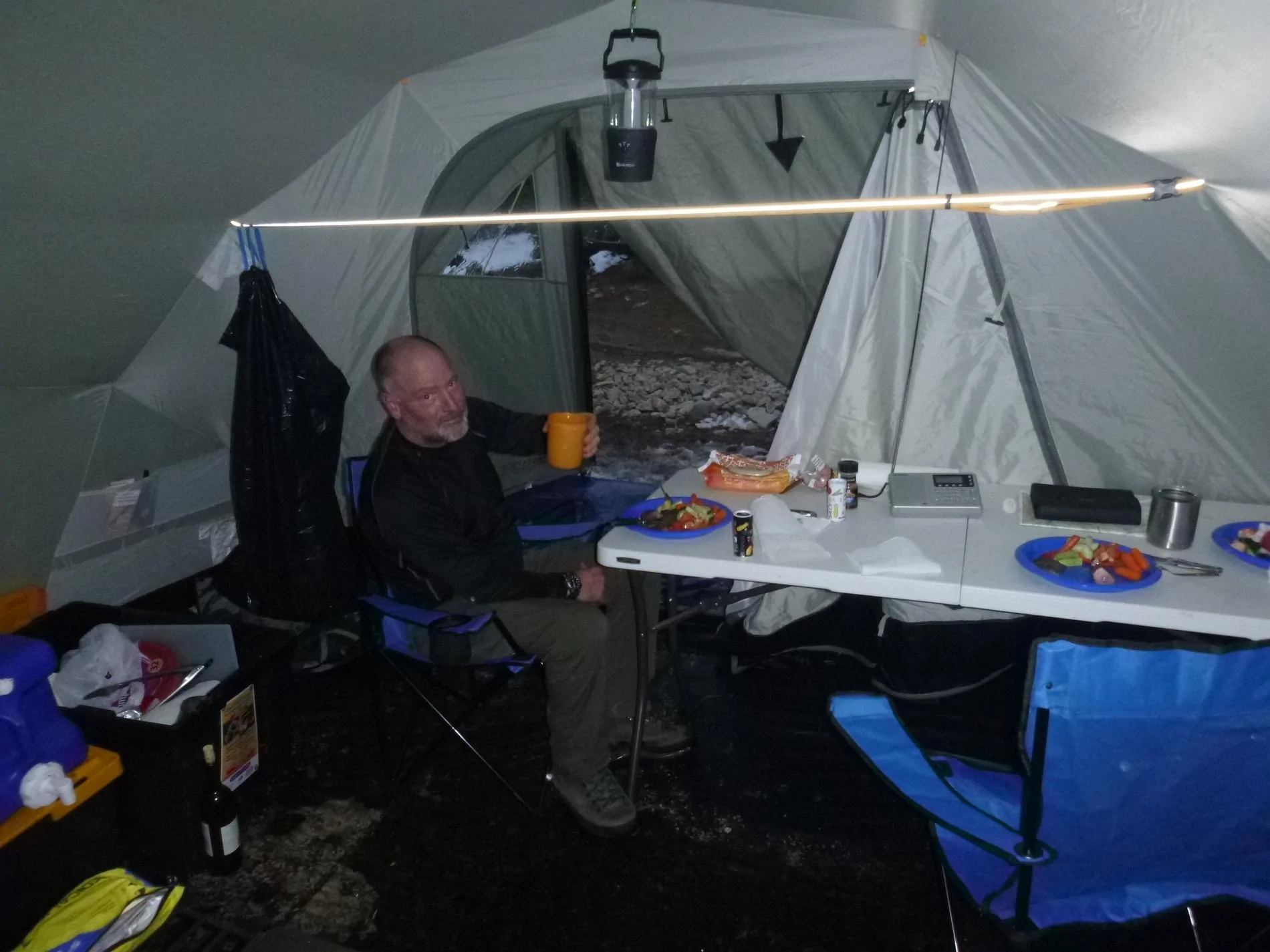 Jeep Gladiator What tent rooftop setup for 5+ people? NUle3Sz