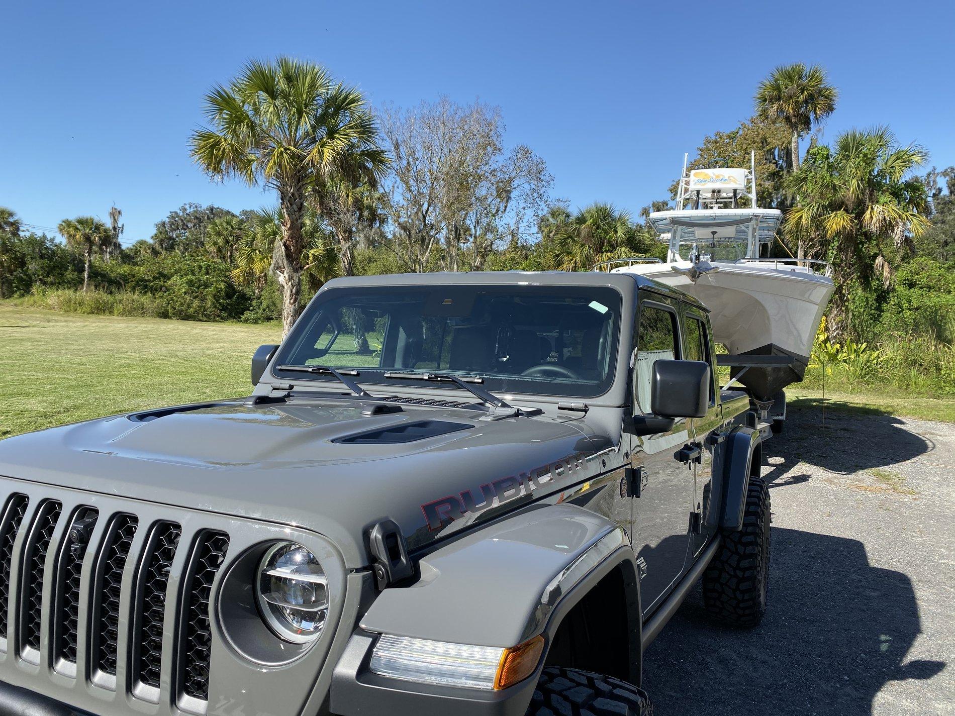 Jeep Gladiator Push me over the edge! 5AFD9C12-38E0-43CB-9651-695E534AD20D