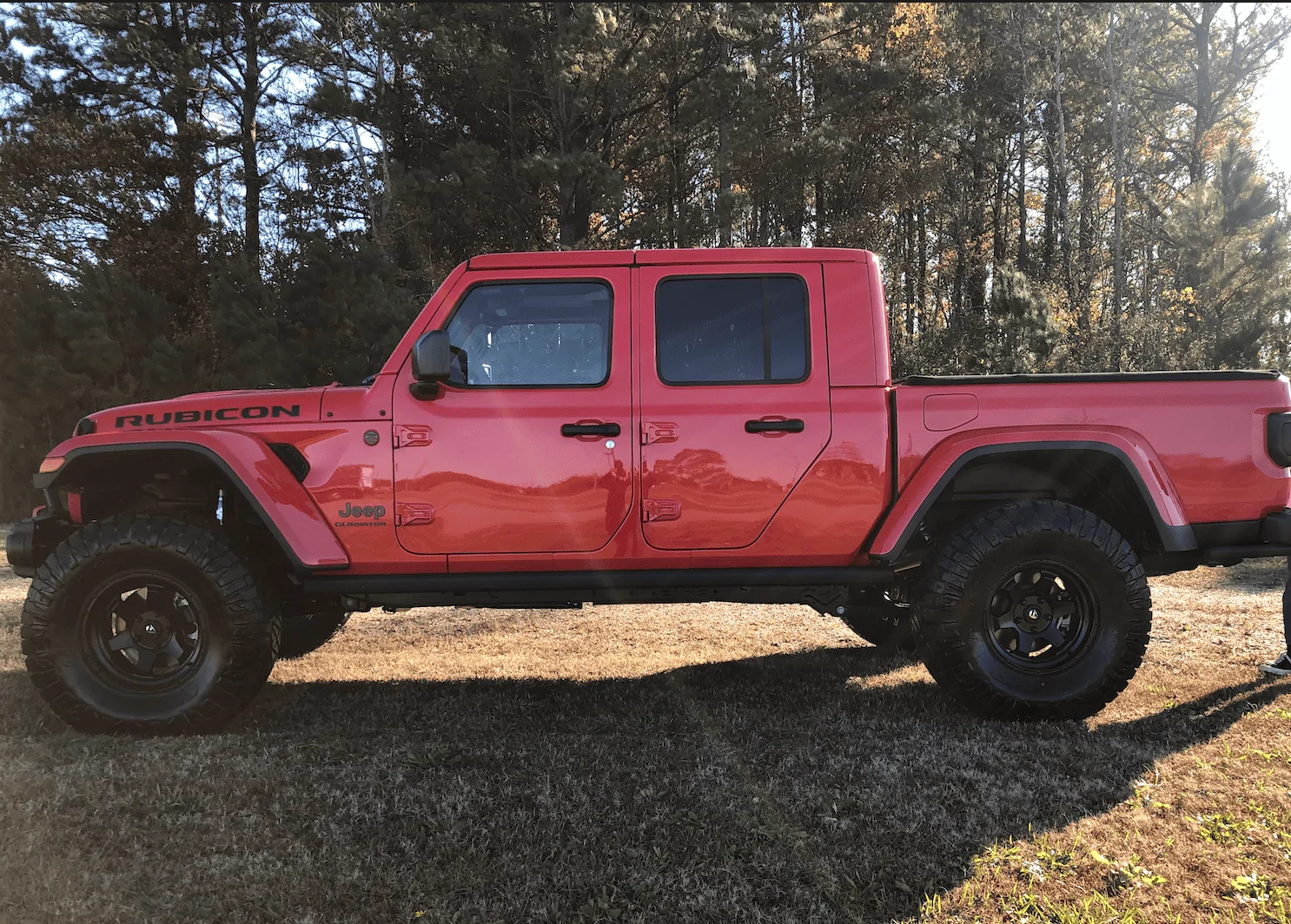 Jeep Gladiator Big Red Screen Shot 2019-11-24 at 4.23.23 PM