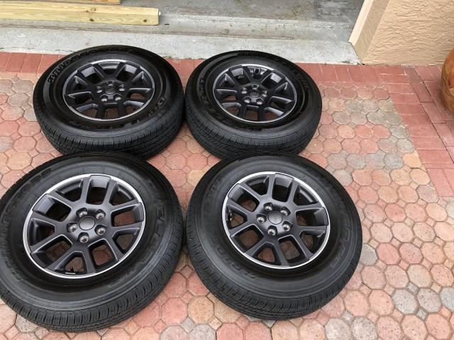 Jeep Gladiator Overland Wheels and Tires For Sale - Including Spare 369-E2006-11-B7-424-C-92-AD-63009-D276-B18
