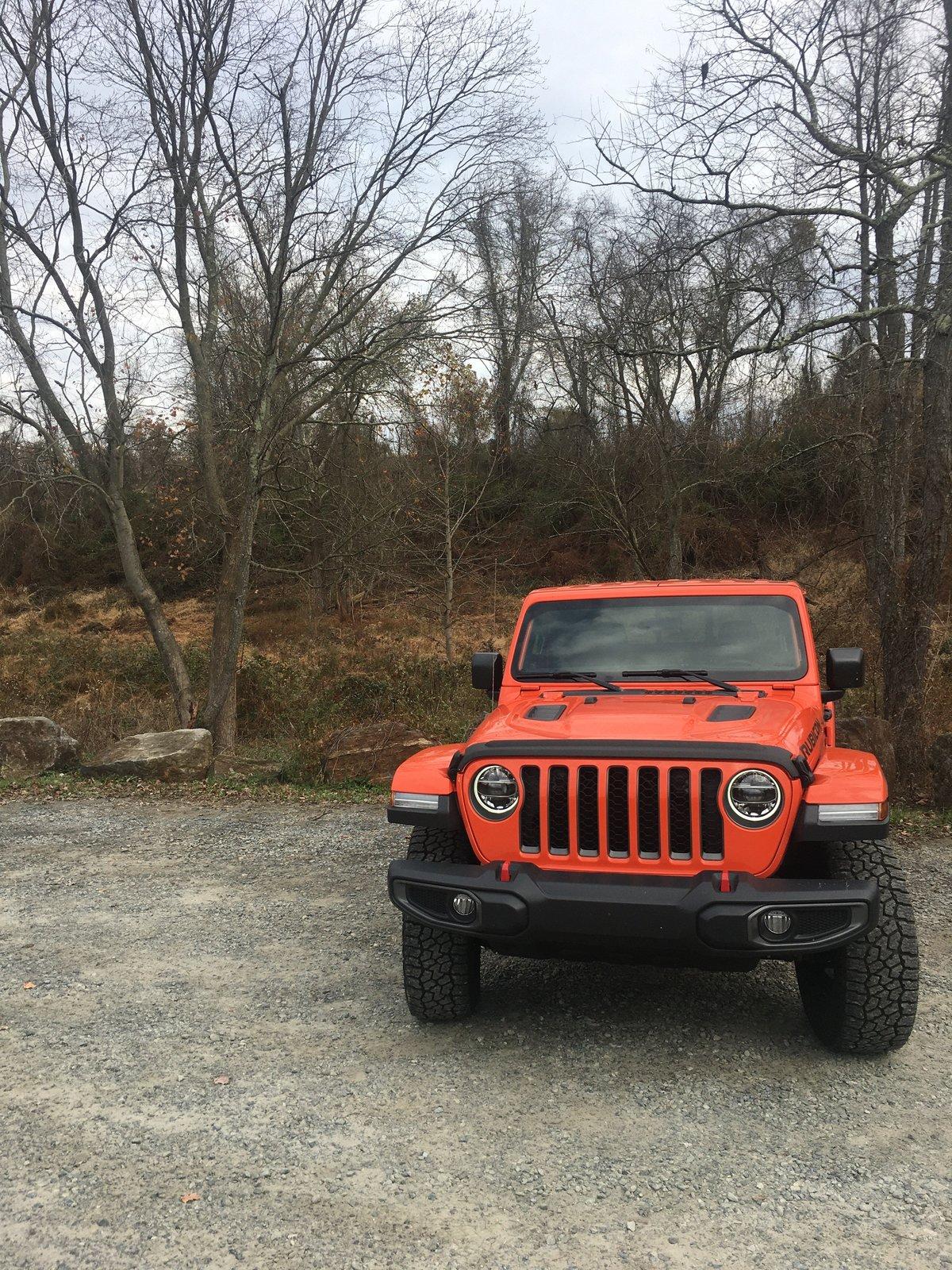 Jeep Gladiator Anyone Else Really Like Looking at Your Parked Rig? 7