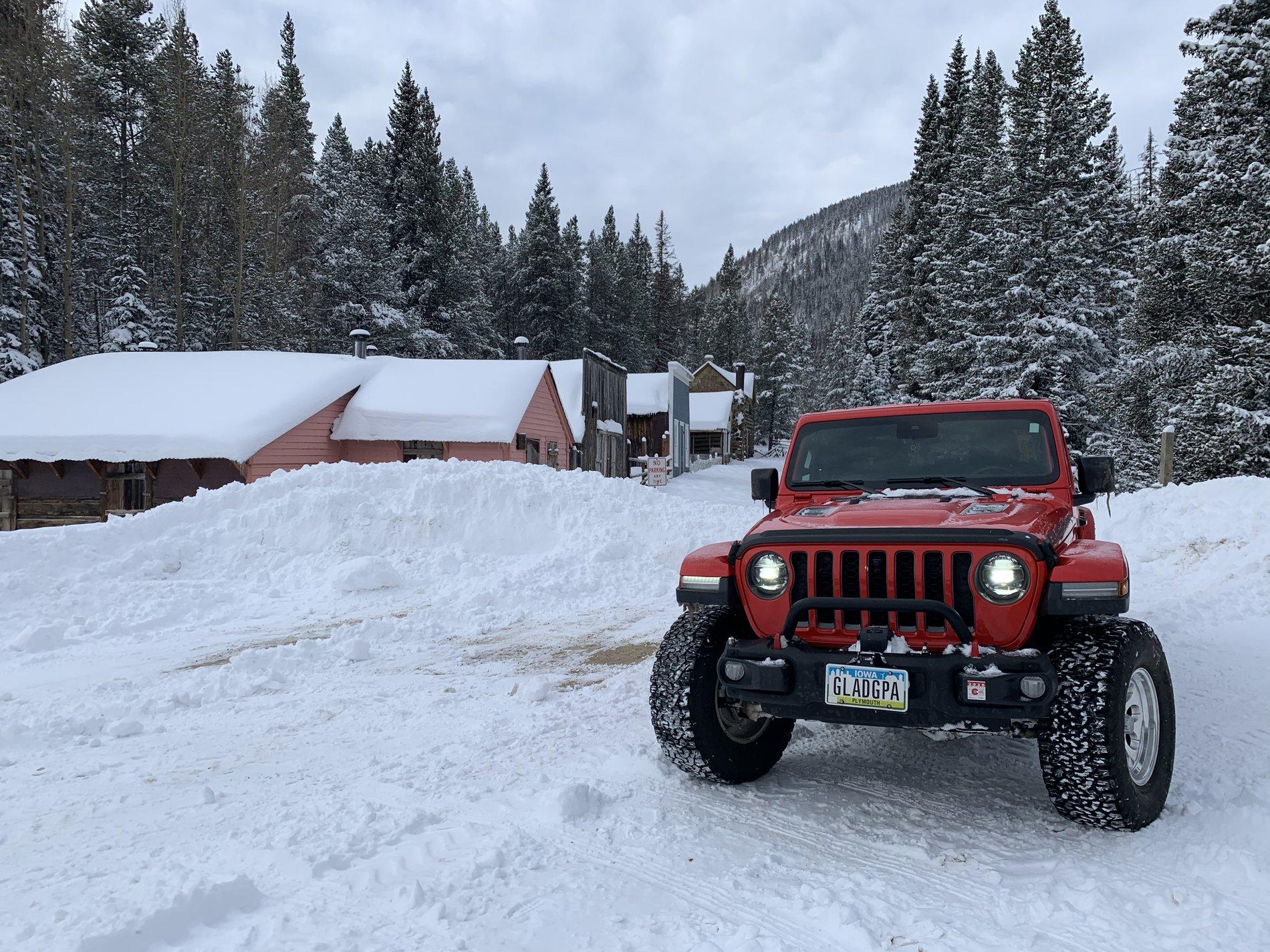 Jeep Gladiator LAUNCH EDITION Gladiator JT Club AEBA2DFB-5027-4ABE-B548-CFD82D802C61
