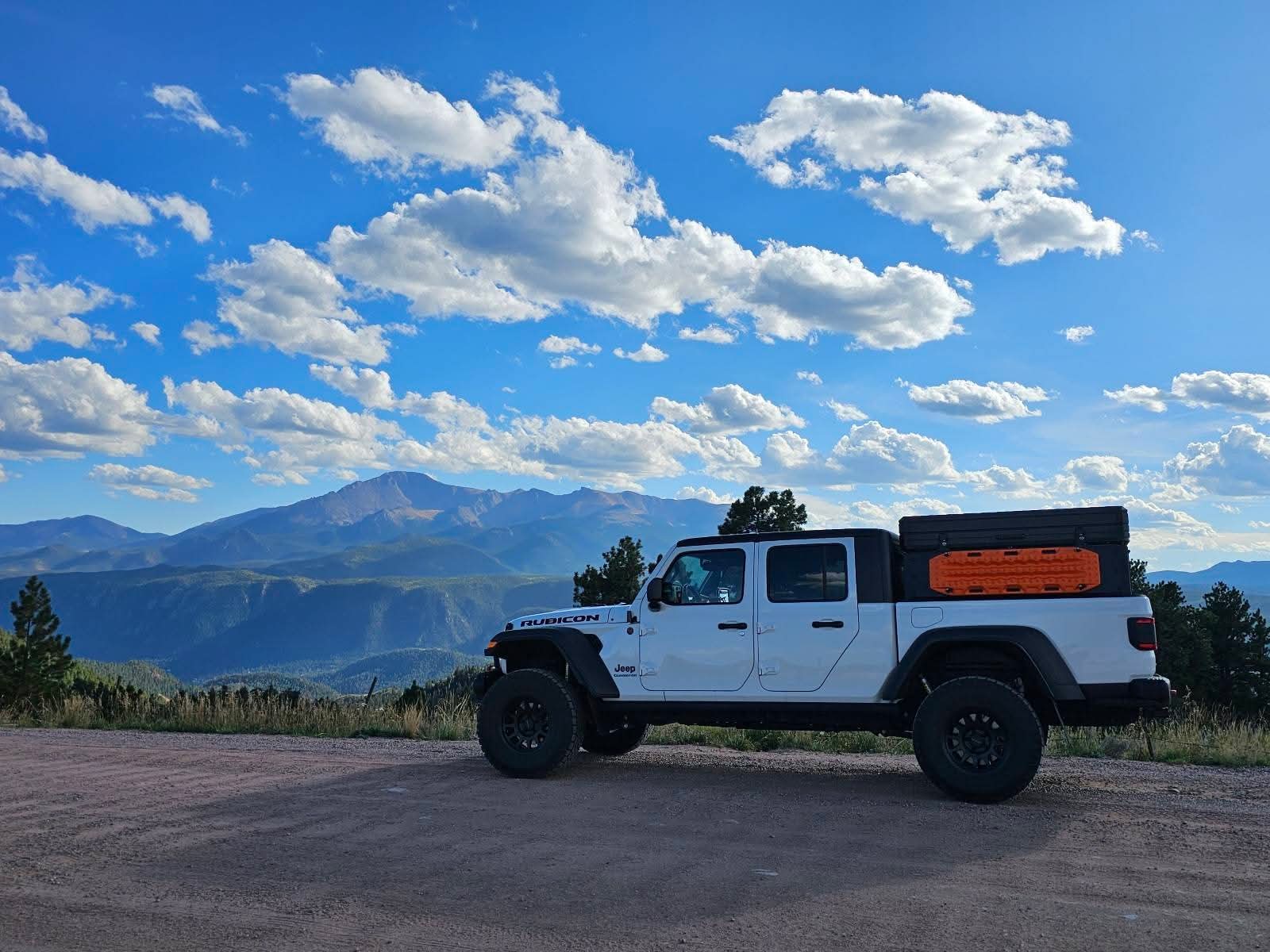 Jeep Gladiator Let AI Roast Your Jeep 🔥 1000011662