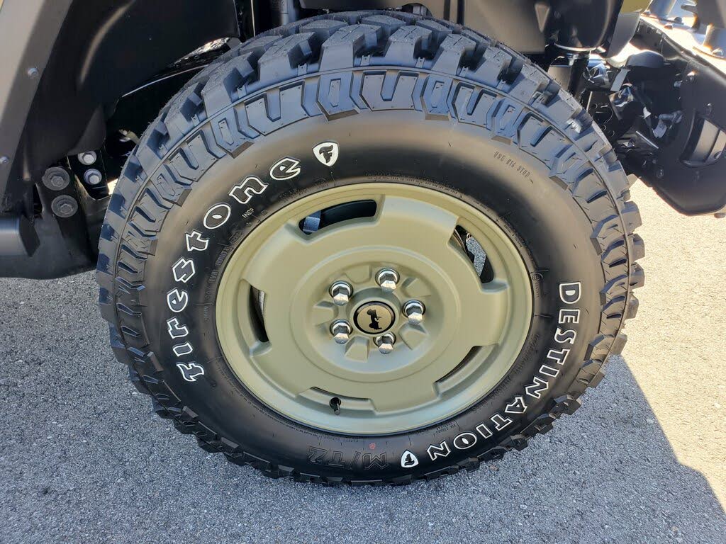 Jeep Gladiator Keep the Rubicon or trade for Willy's 41 Edition 26_jeep_gladiator-pic-4393157838435497608-1024x768