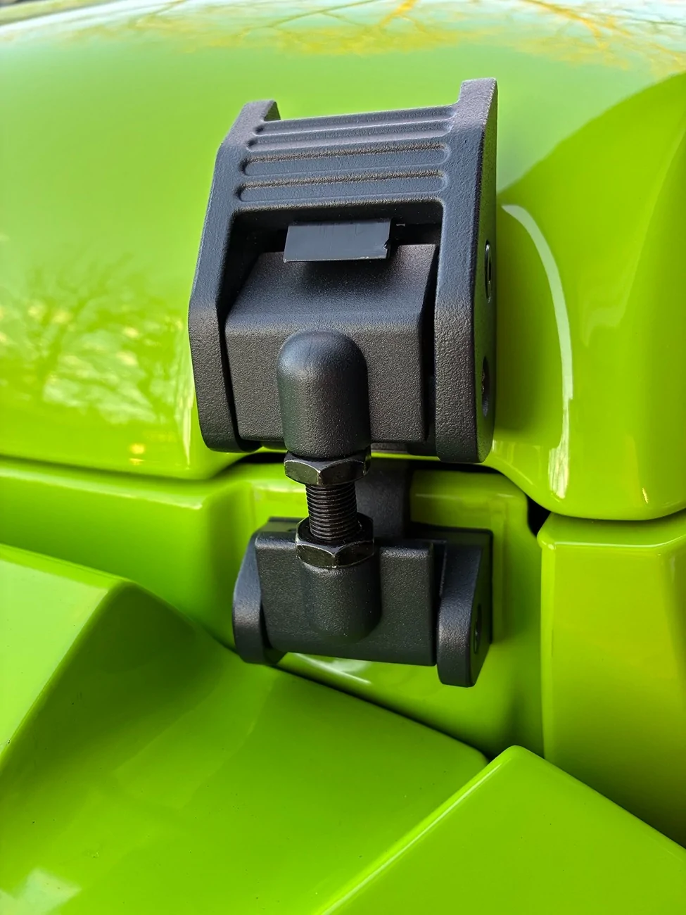 Jeep Gladiator Proper aftermarket hood latch ? IMG_0933