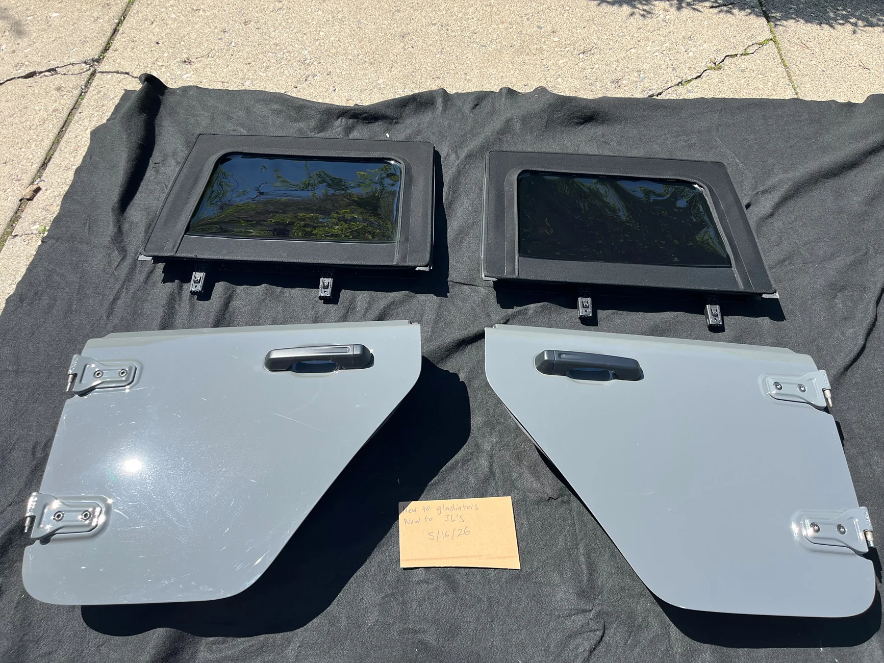 Jeep Gladiator OEM half doors sting gray REAR only with premium uppers $1400 IMG_2958