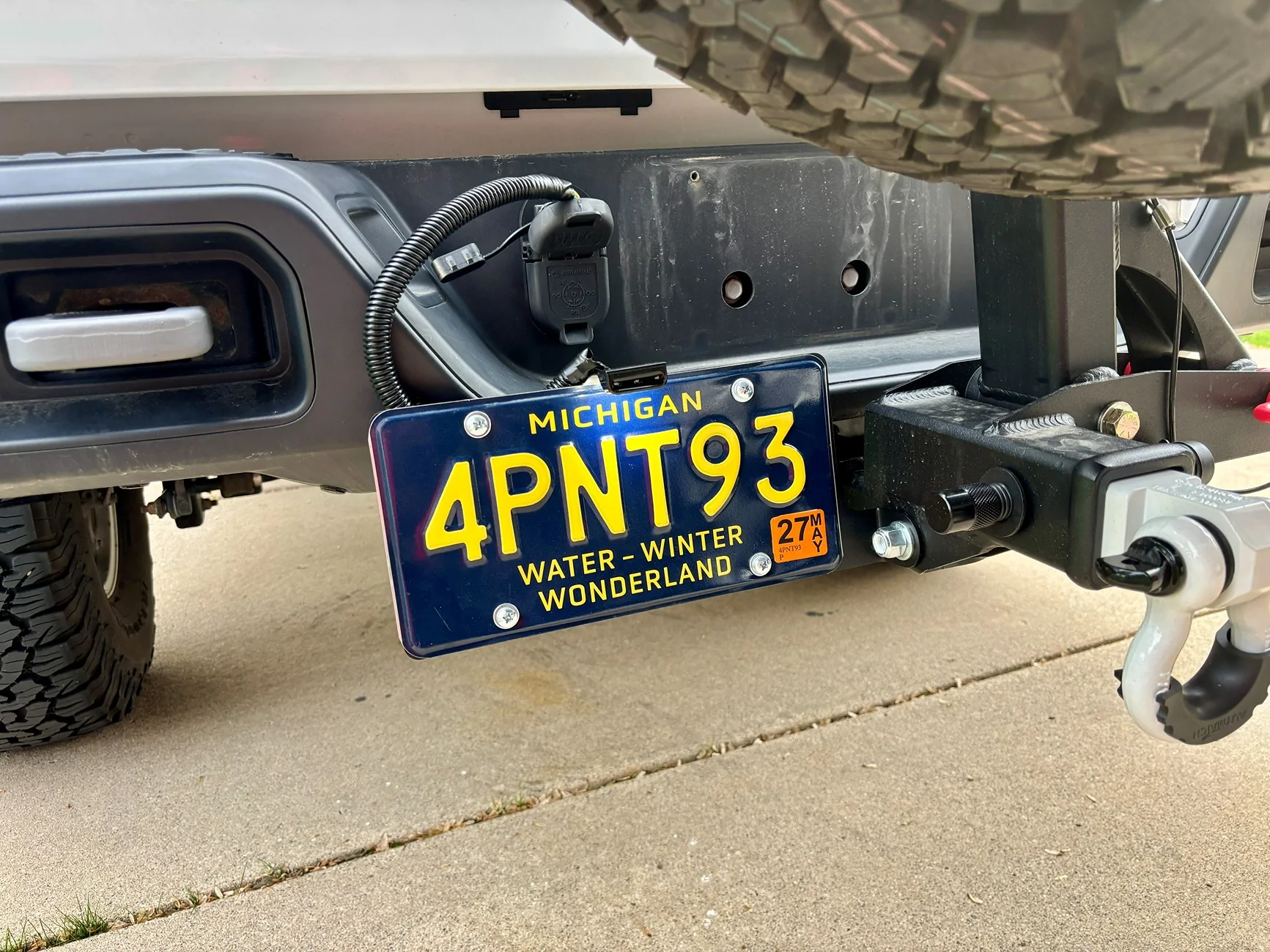 Jeep Gladiator Wilco Hitchgate drop update License plate relocation bracket