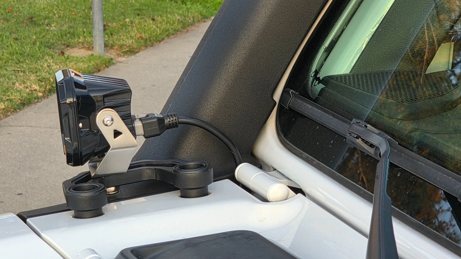 Jeep Gladiator aFe has a snorkel for the Mojave 6924