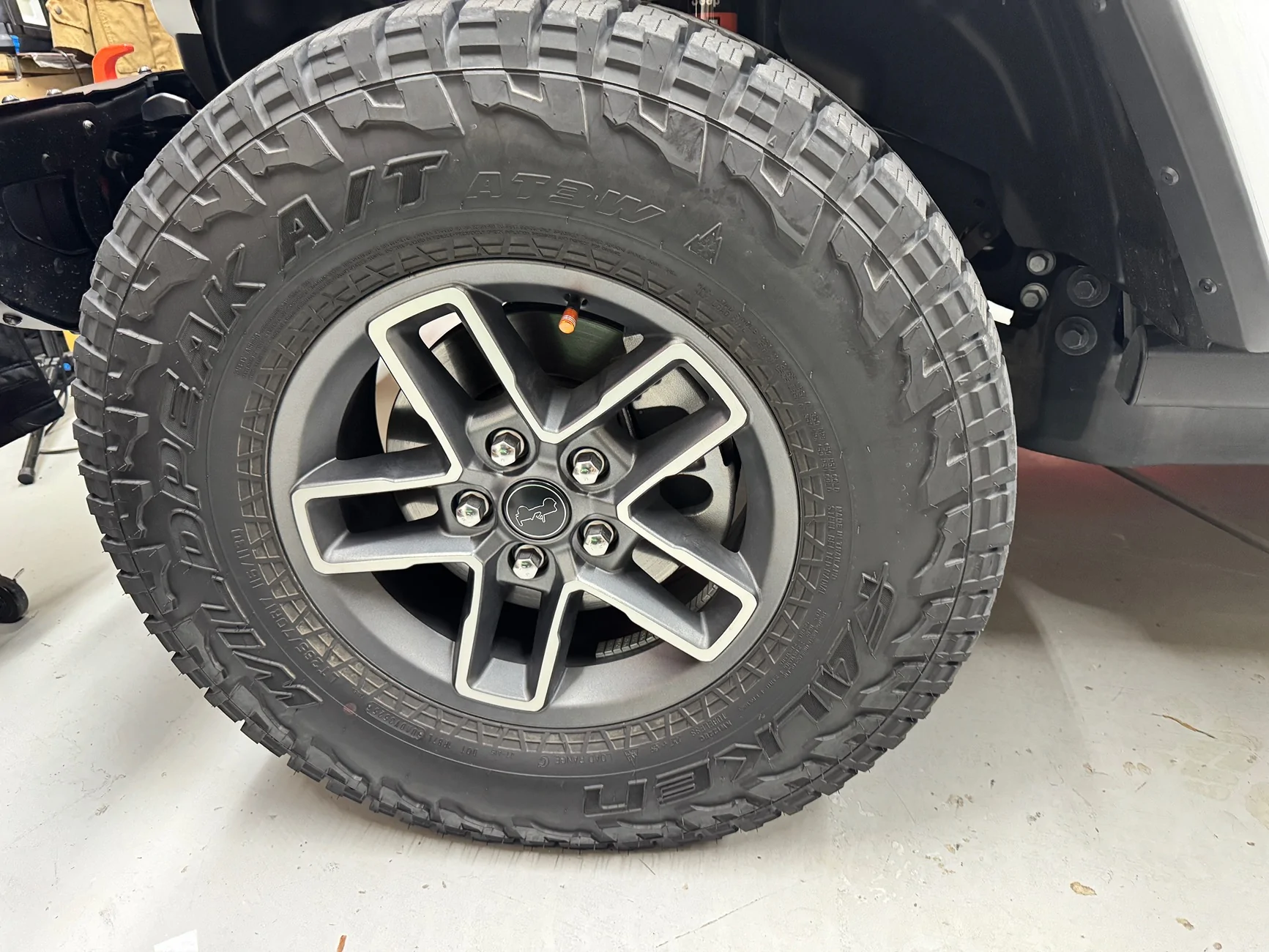 Jeep Gladiator Mojave X Falken Wildpeak A/T W3 OEM 285x70-17 Tires 5 for $1,000 - Las Vegas NV IMG_7999