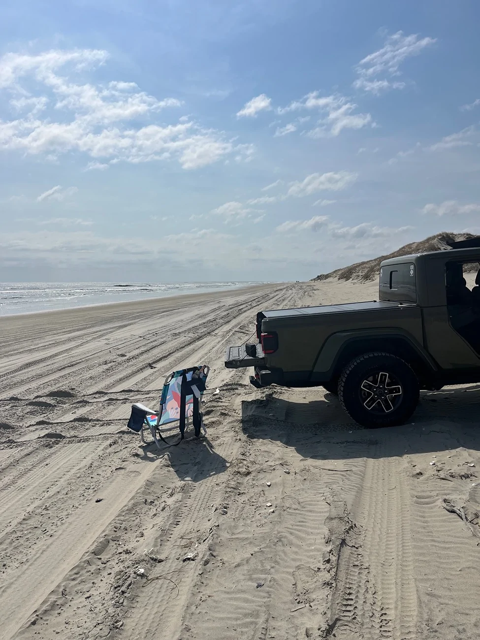 Jeep Gladiator My Happy Place….The Beach ! IMG_2919