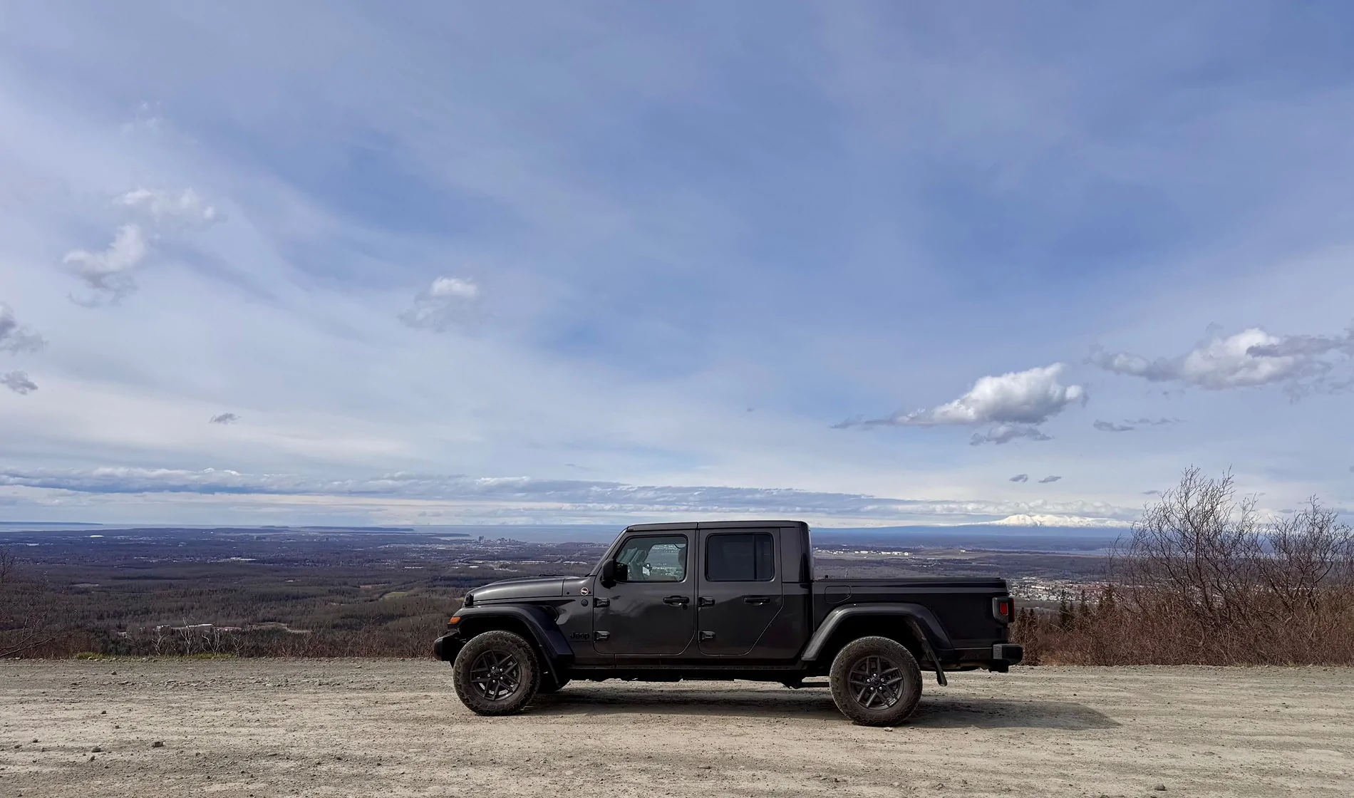 Jeep Gladiator Let AI Make Your Jeep Epic! 🤔 IMG_9579