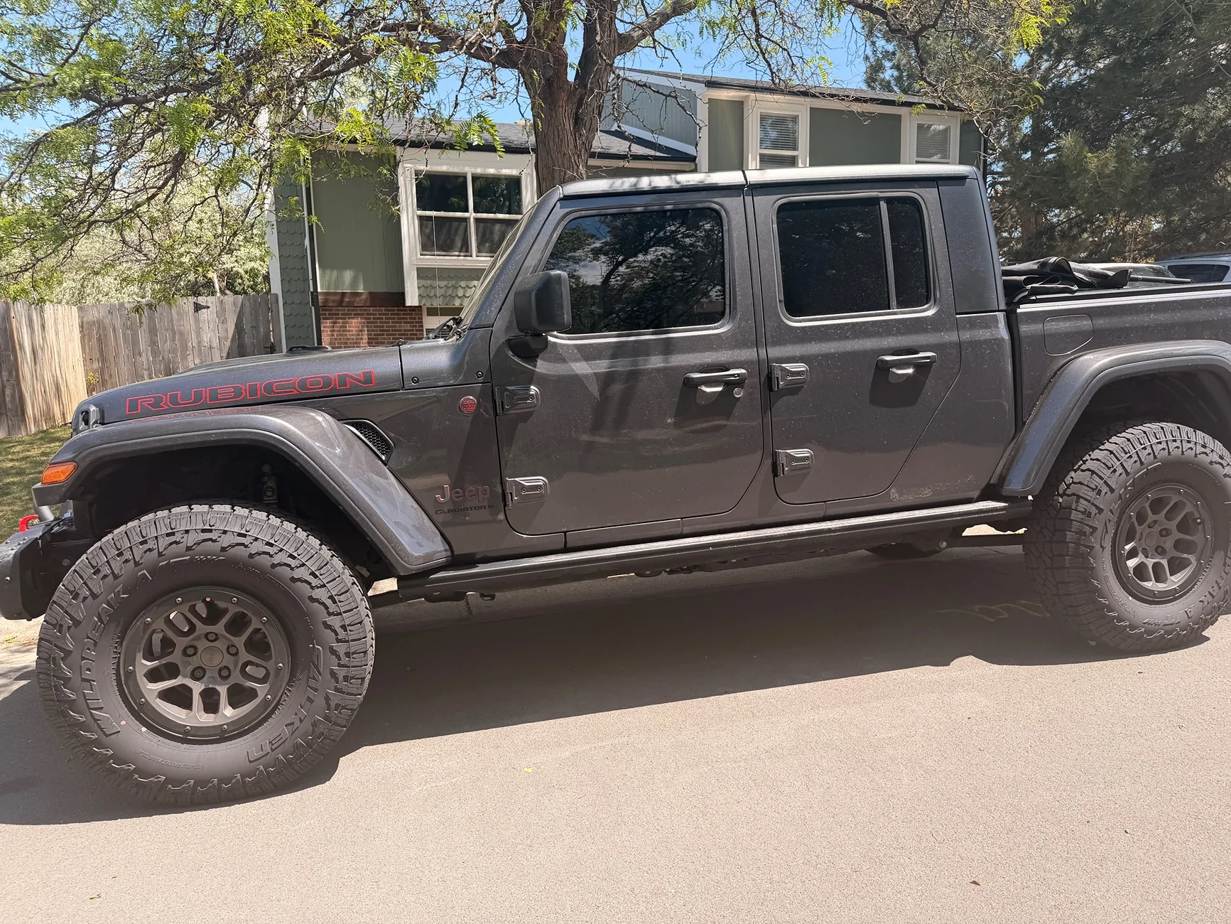 Jeep Gladiator 2023 Gladiator Rubicon EcoDiesel 23k miles!! IMG_2254
