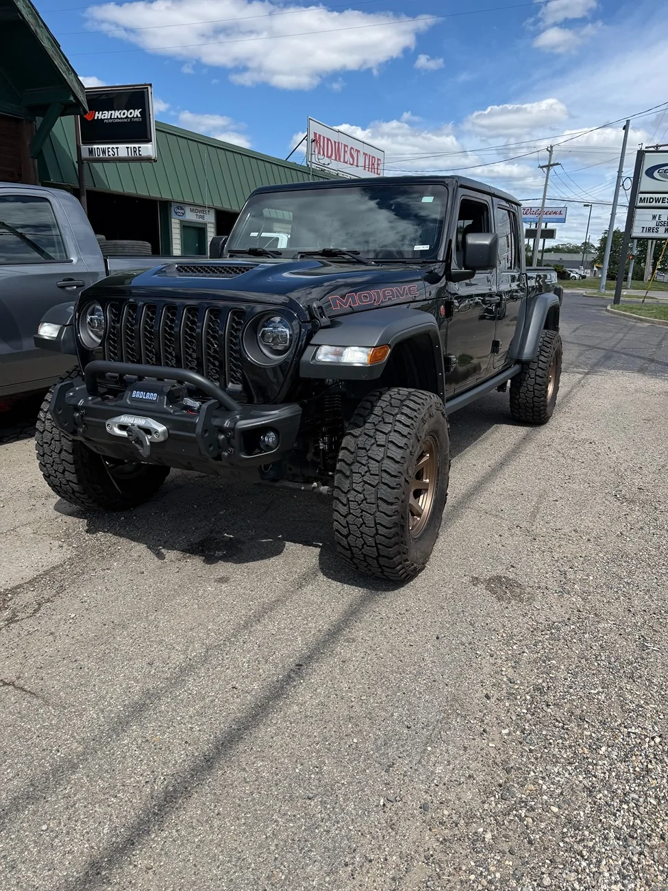Jeep Gladiator Mojave Lift AEV or something else IMG_2107