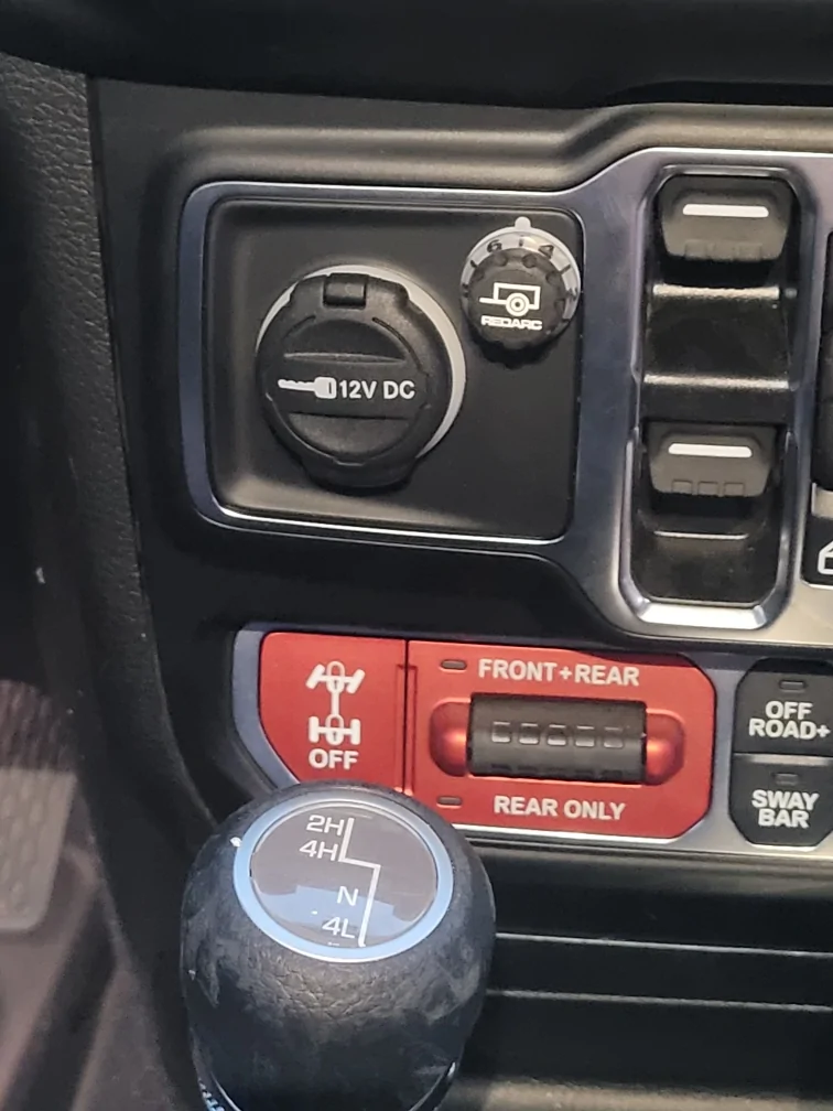 Jeep Gladiator JT vs JL ride quality Resized_20220920_191551