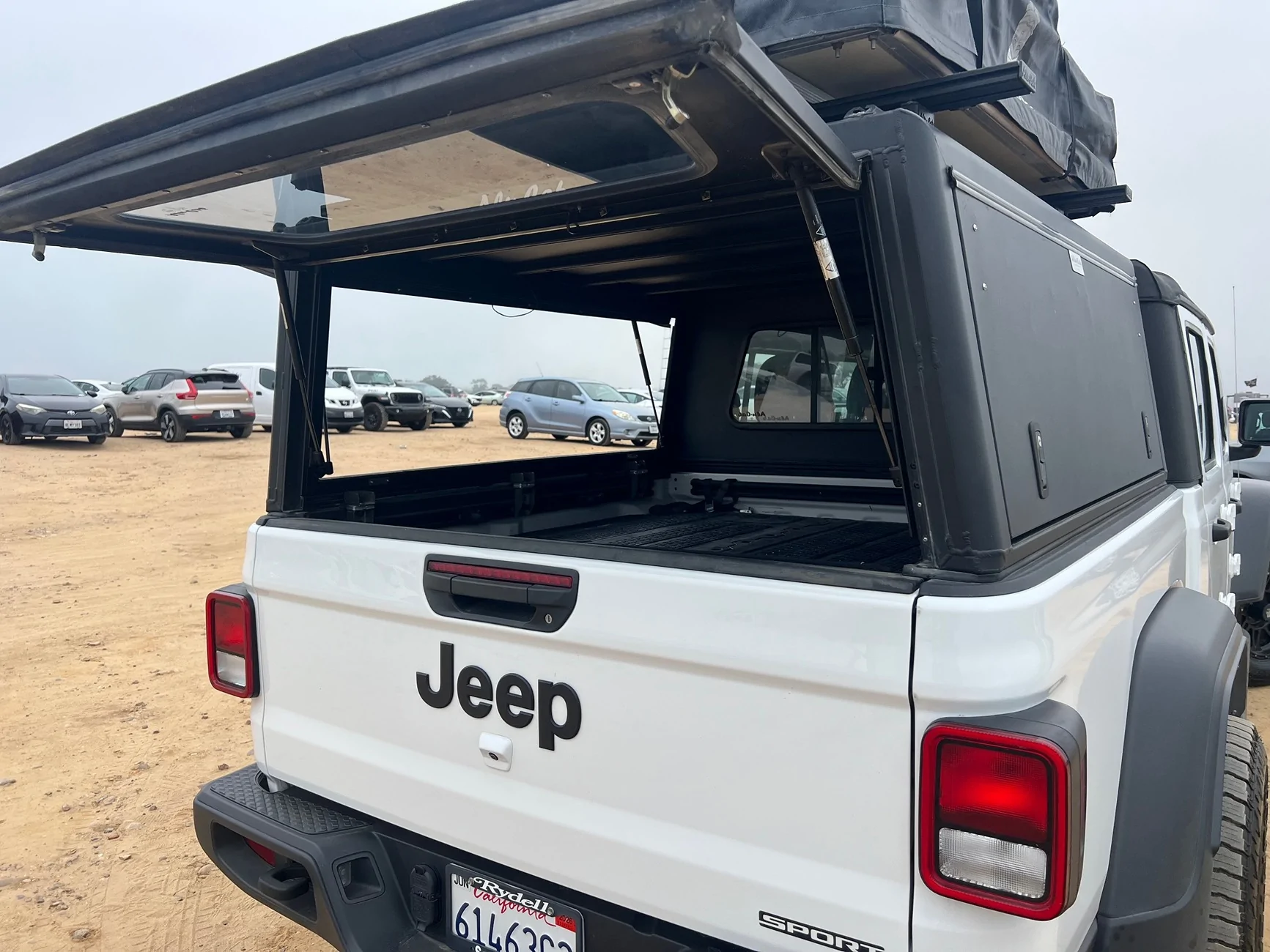 Jeep Gladiator Alu-Cab Contour Canopy / Truck Cap for Gladiator: $2700 IMG_7649
