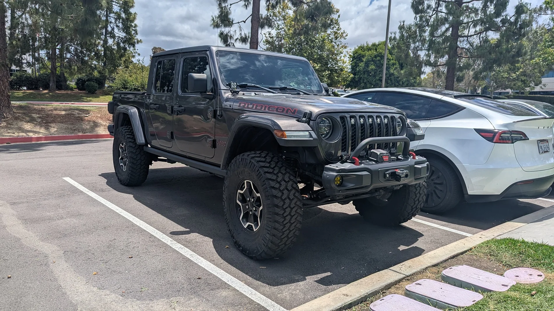 Jeep Gladiator Lets see all those Gladiators with lifts and bigger tires! PXL_20260527_190634231