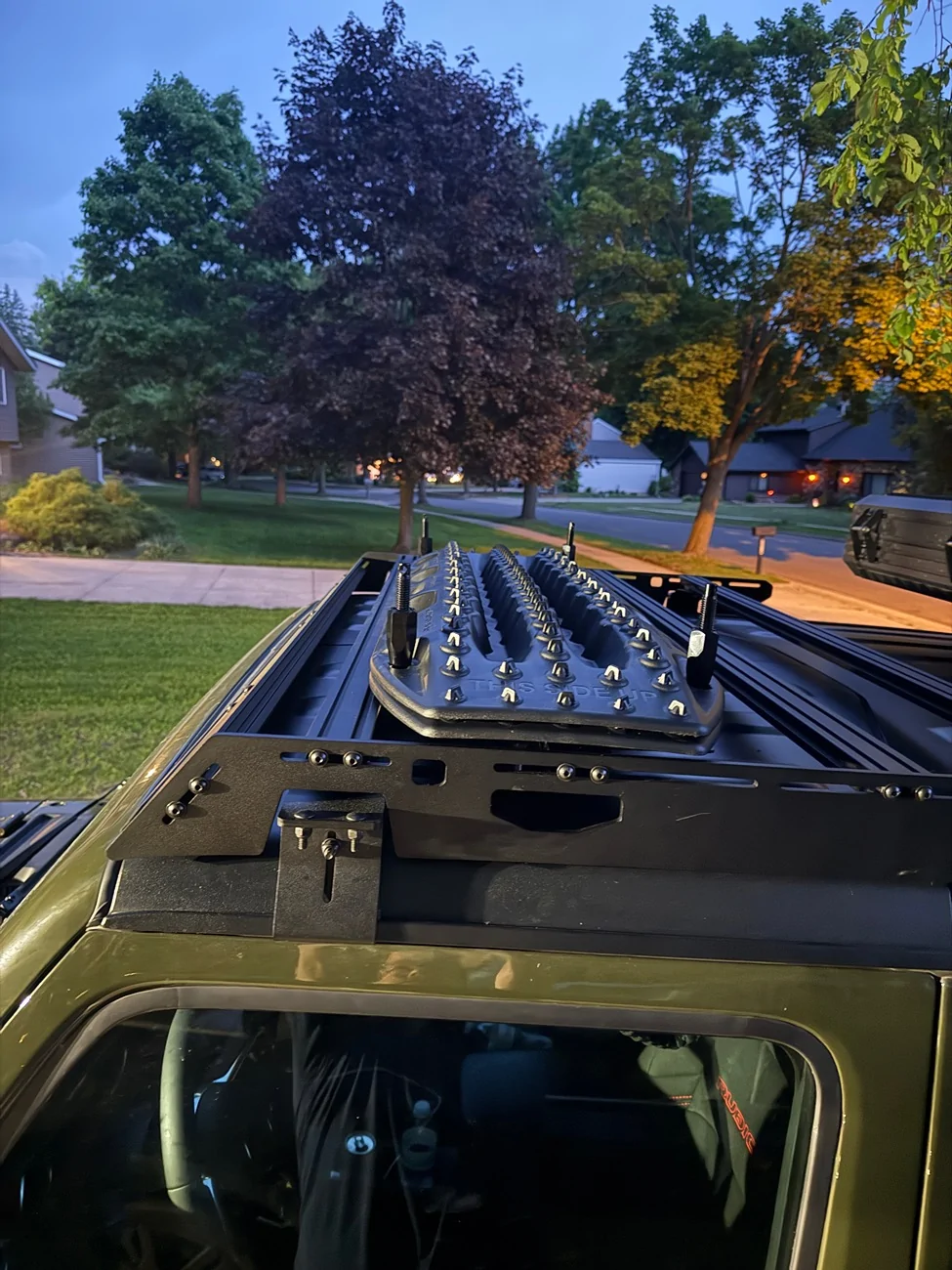Jeep Gladiator Clover - Rubicon Built for Weekend Adventures and Daily Driver IMG_9175