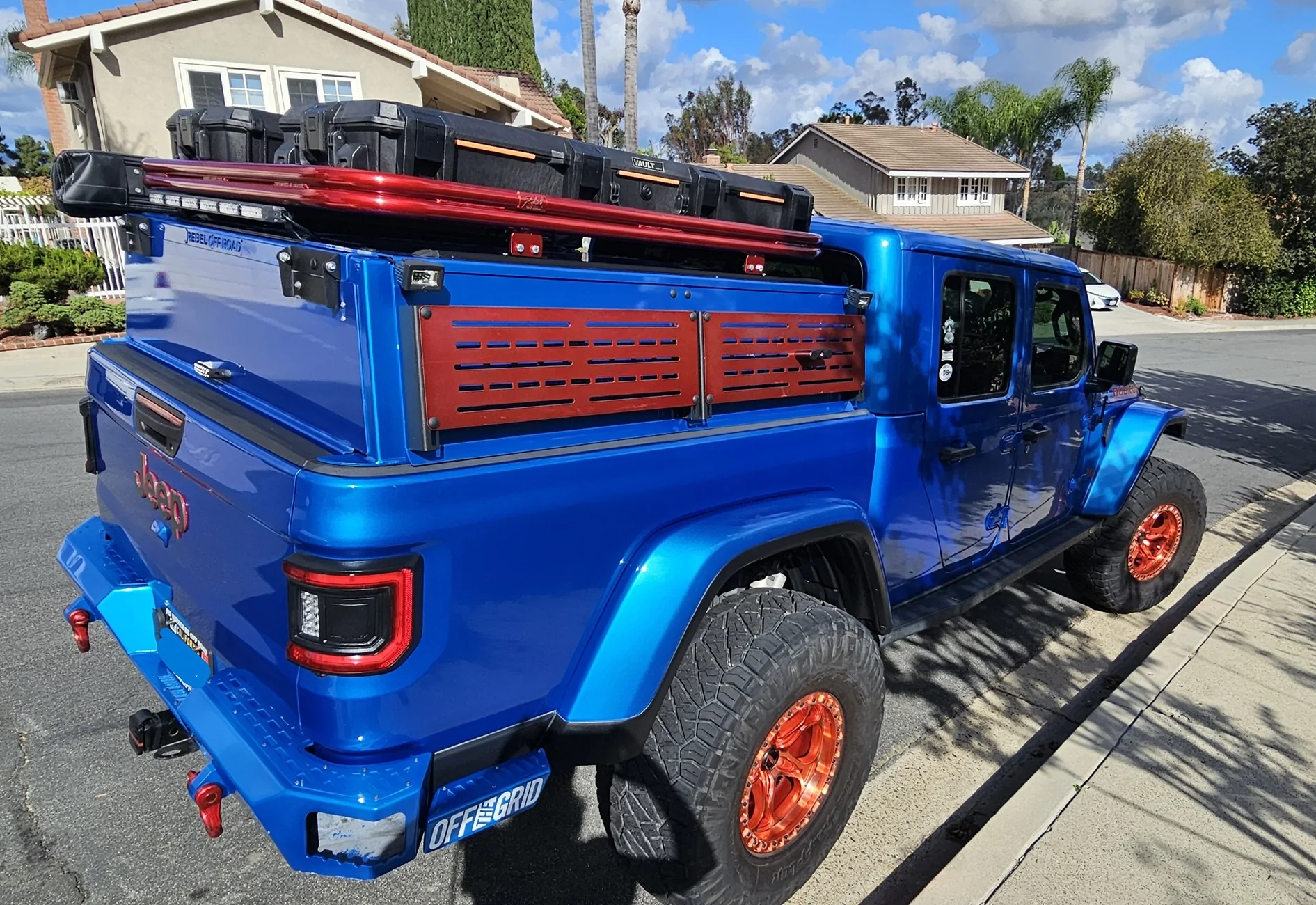 Jeep Gladiator 2021 Jeep Gladiator Rubicon 4X4 - For Sale - Less Than 22k Miles - $55k 20260527_170046 4
