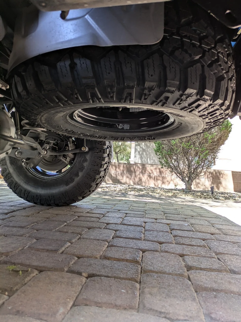 Jeep Gladiator 37" Kanati Trail Hog A/T vs Kanati Overland GTX? PXL_20260530_170414416.MP