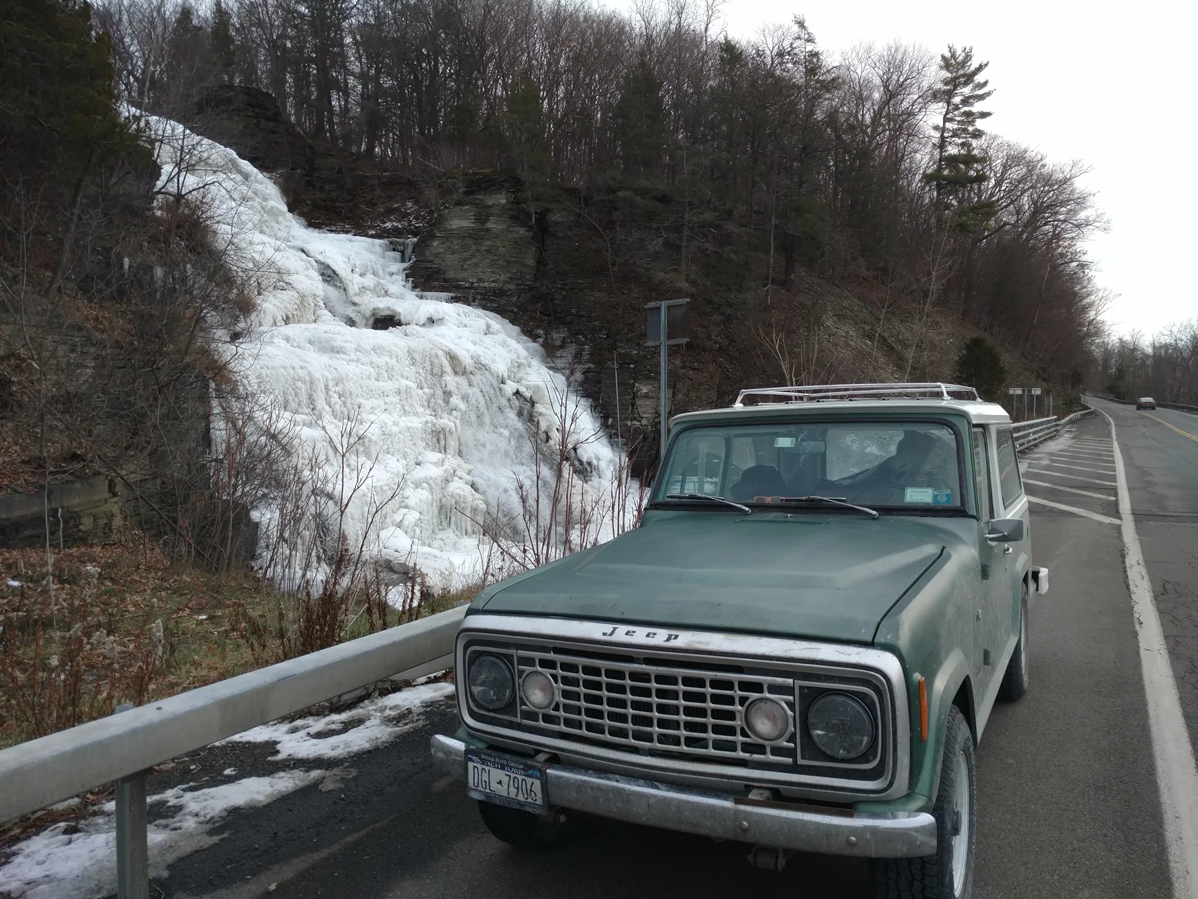Jeep Gladiator Does Jeep purposely design their vehicles to get 19 mpg? IMG_20161223_140415393