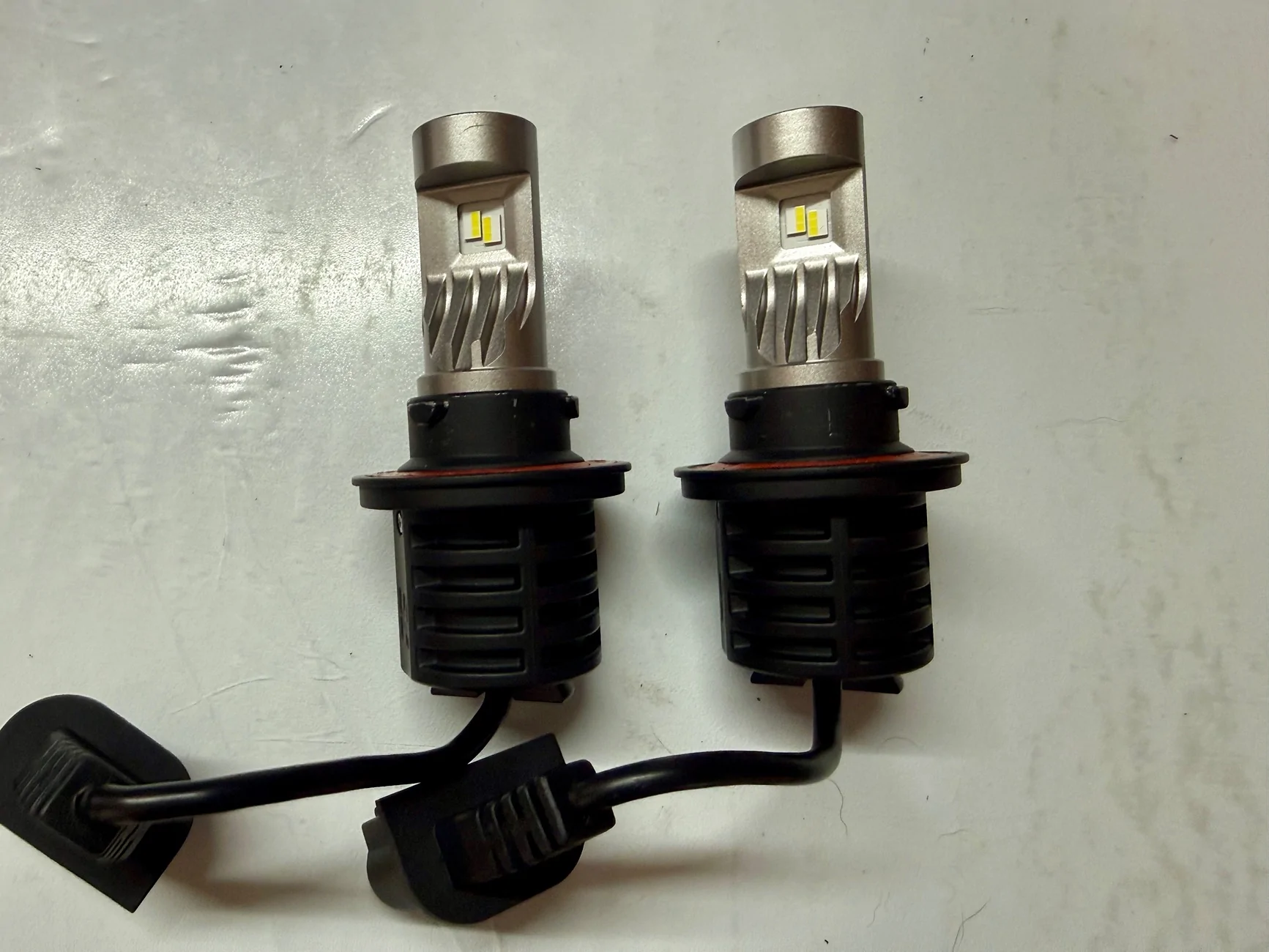 Jeep Gladiator Diode Dynamics SL2 LED Headlight & Fog Light Bulbs IMG_5790