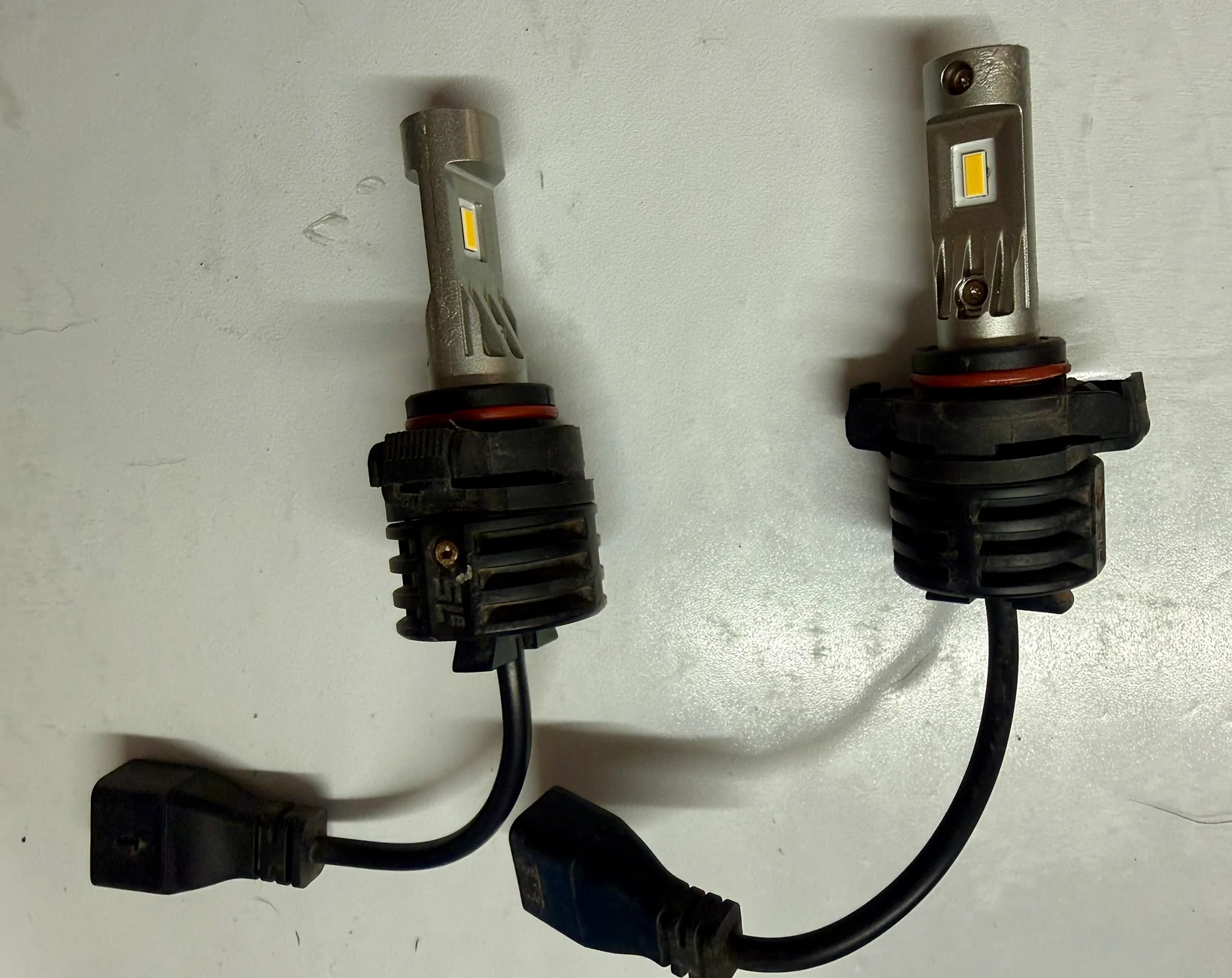 Jeep Gladiator Diode Dynamics SL2 LED Headlight & Fog Light Bulbs IMG_5792