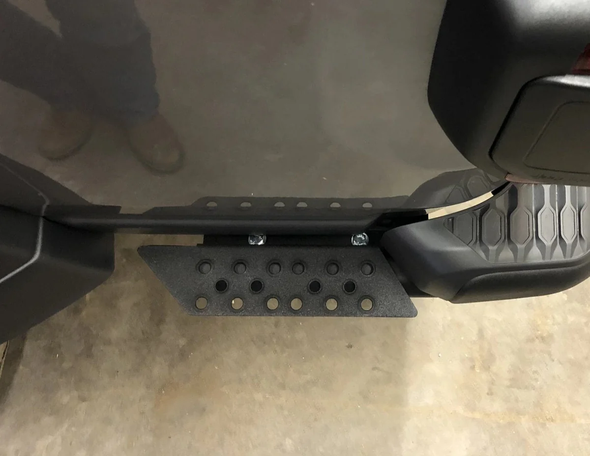 Jeep Gladiator Bed Step IMG_3085