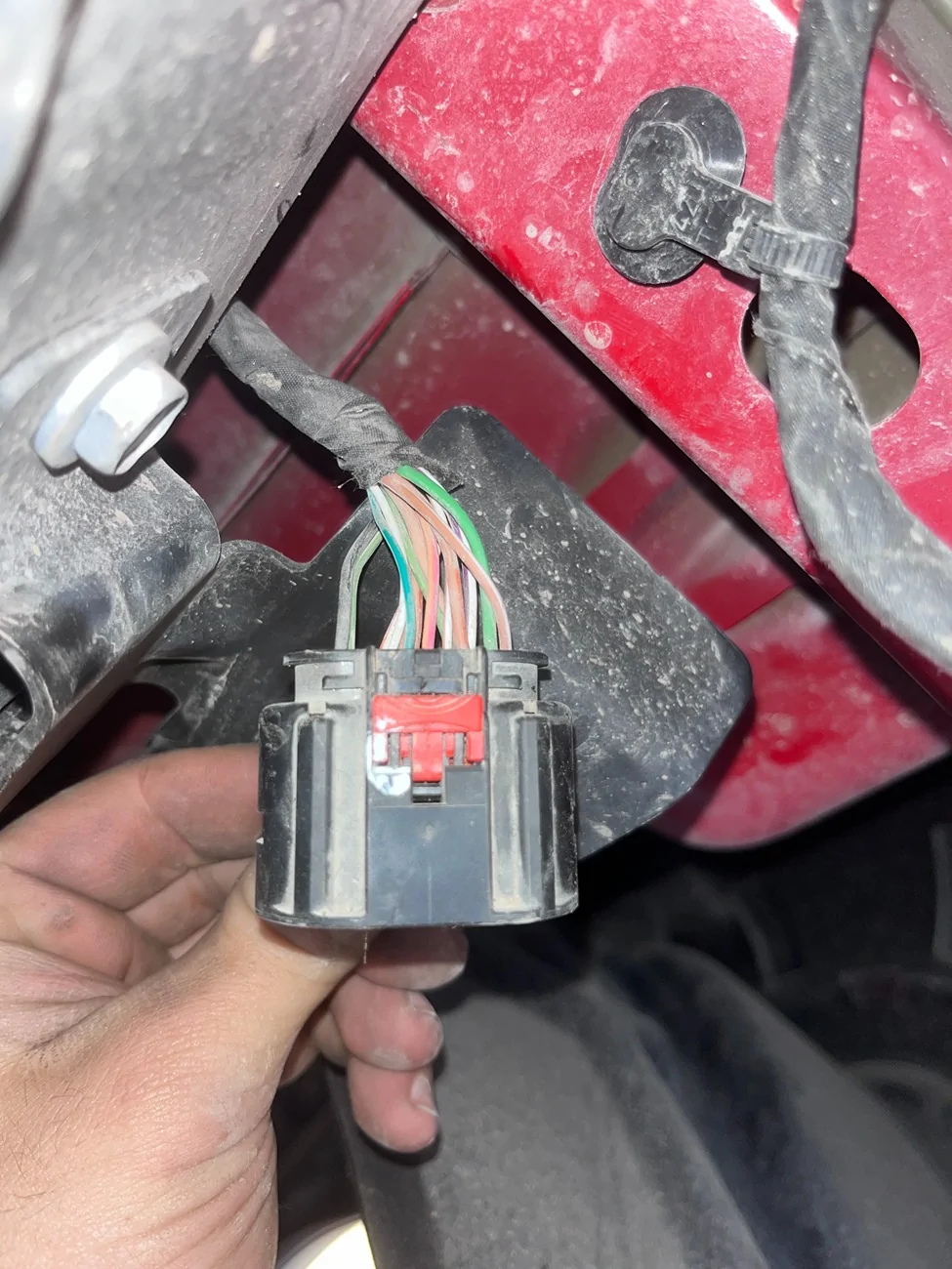 Jeep Gladiator Need help finding harness connector information please! IMG_0681