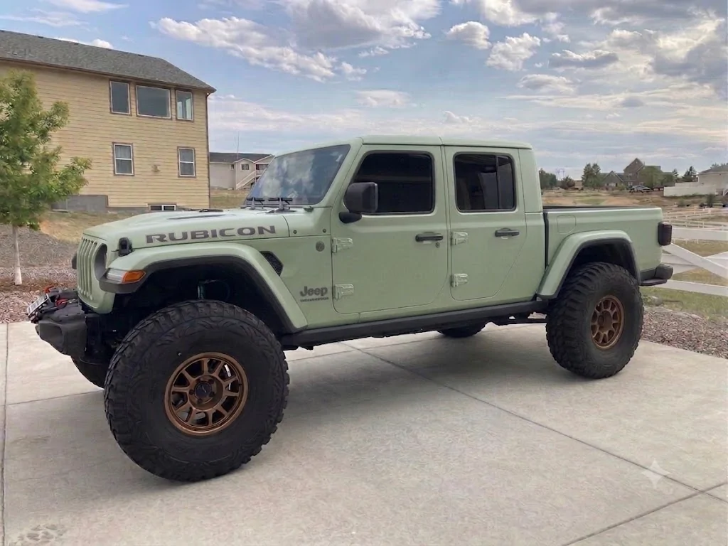 Jeep Gladiator Fun way to make an AI picture of your Jeep - Try This: Light Green