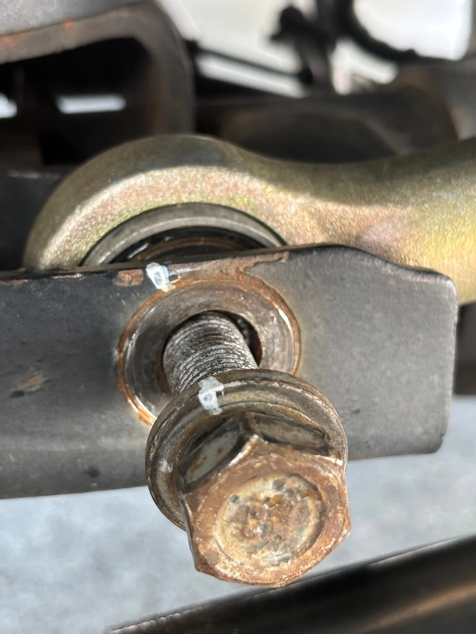 Jeep Gladiator Another Death wobble conflicting info Clayton lift IMG_5077
