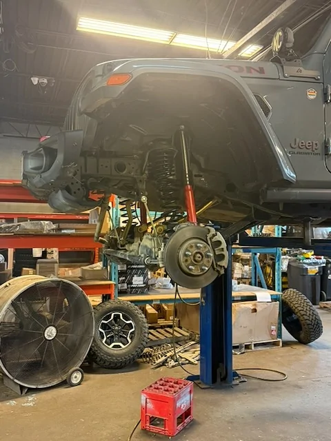 Jeep Gladiator Droop - Metal Cloak 3.5" Dual Rate IMG_0669