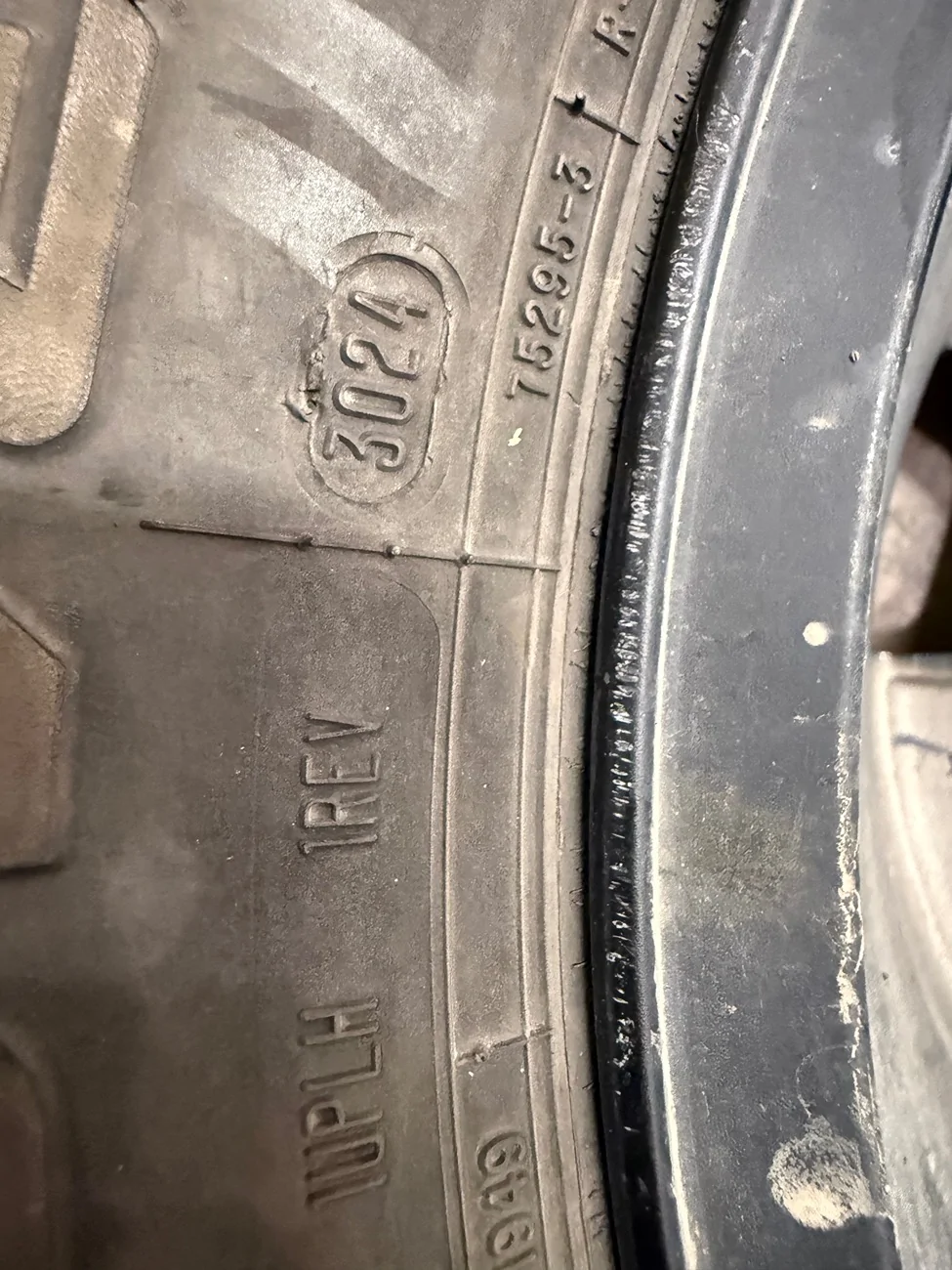 Jeep Gladiator $100 Jeep Gladiator Mojave Spare Wheel and Tire IMG_3050
